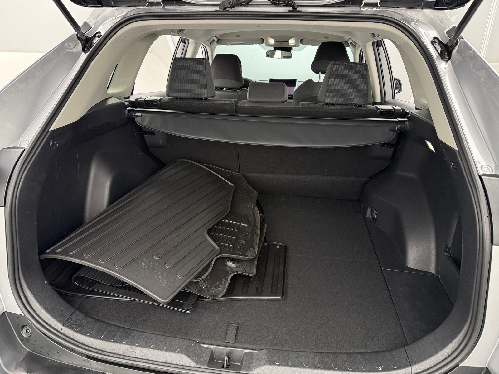 Thumbnail: 2024 Toyota RAV4 - 7