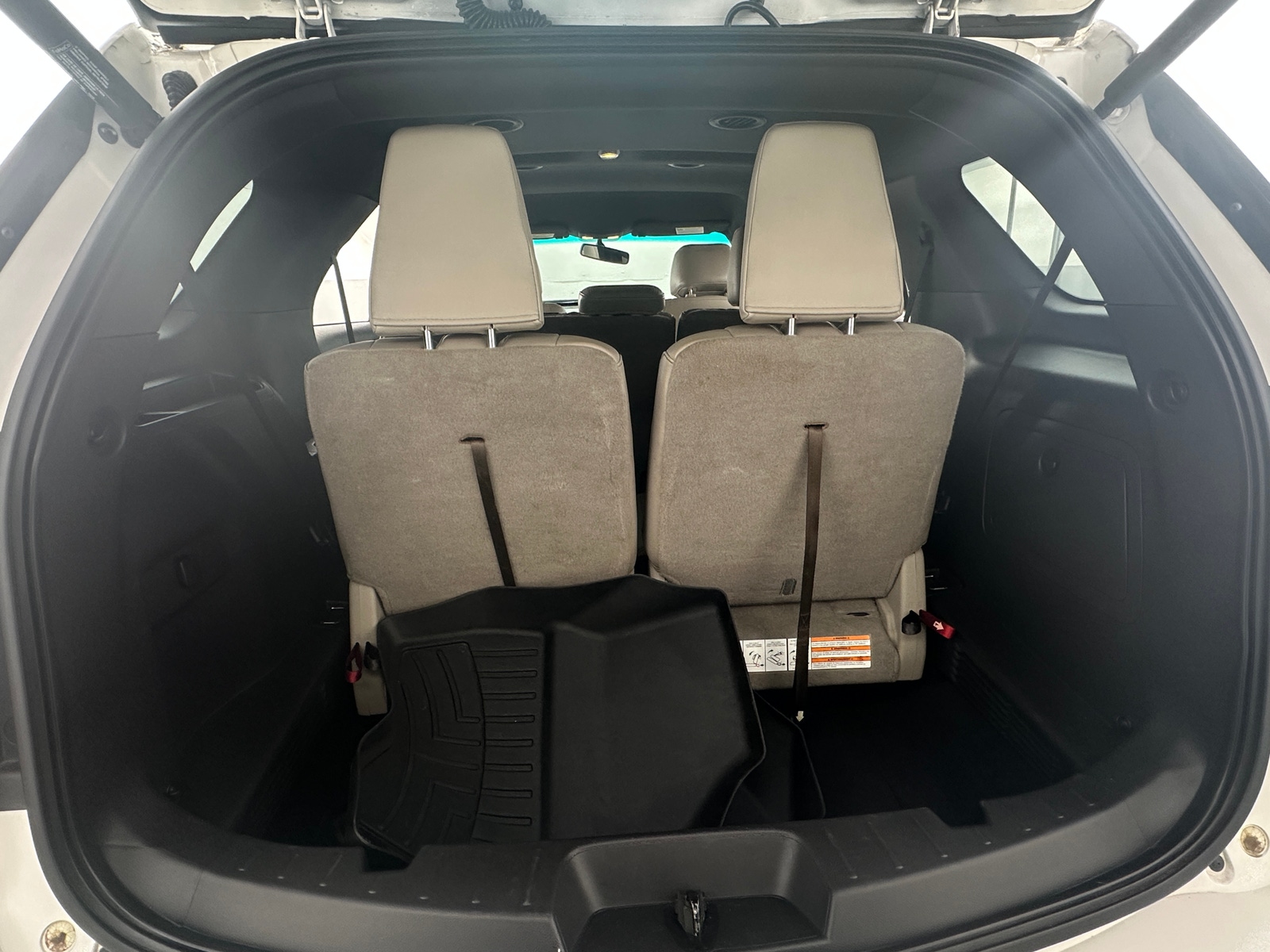 Thumbnail: 2013 Ford Explorer - 6