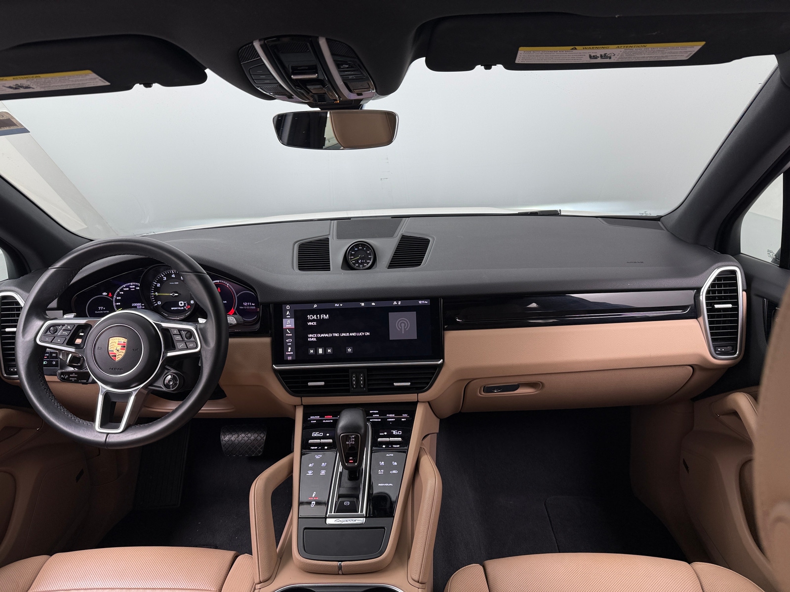 Thumbnail: 2021 Porsche Cayenne - 2