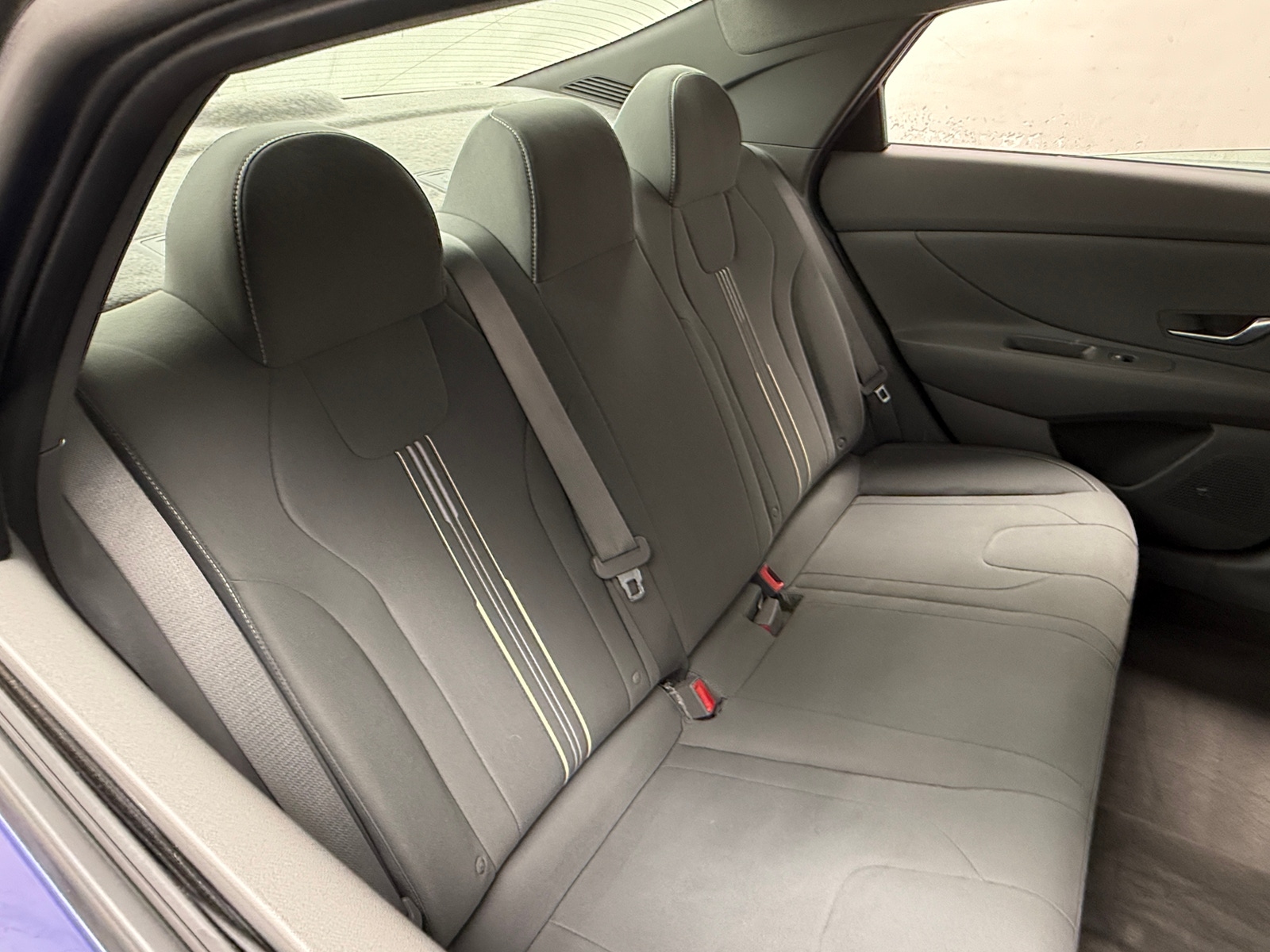 Thumbnail: 2022 Hyundai Elantra - 6