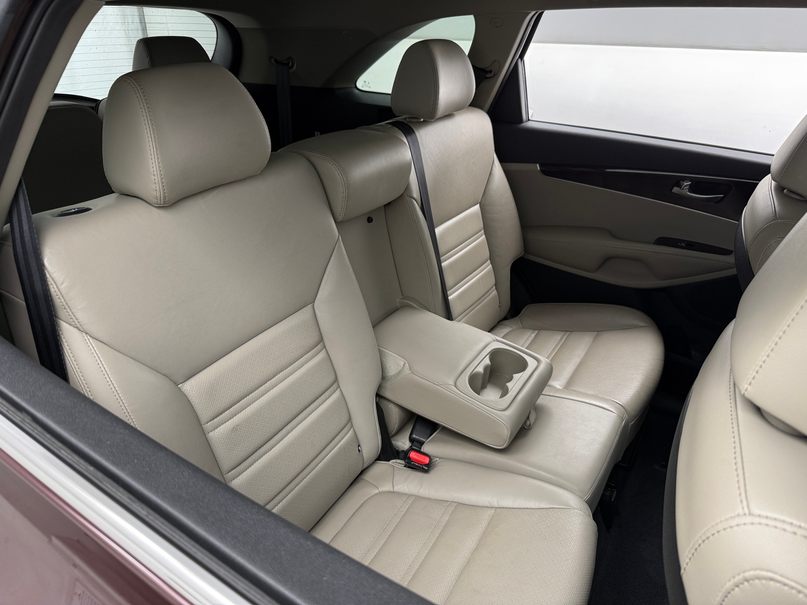 Thumbnail: 2020 Kia Sorento - 5