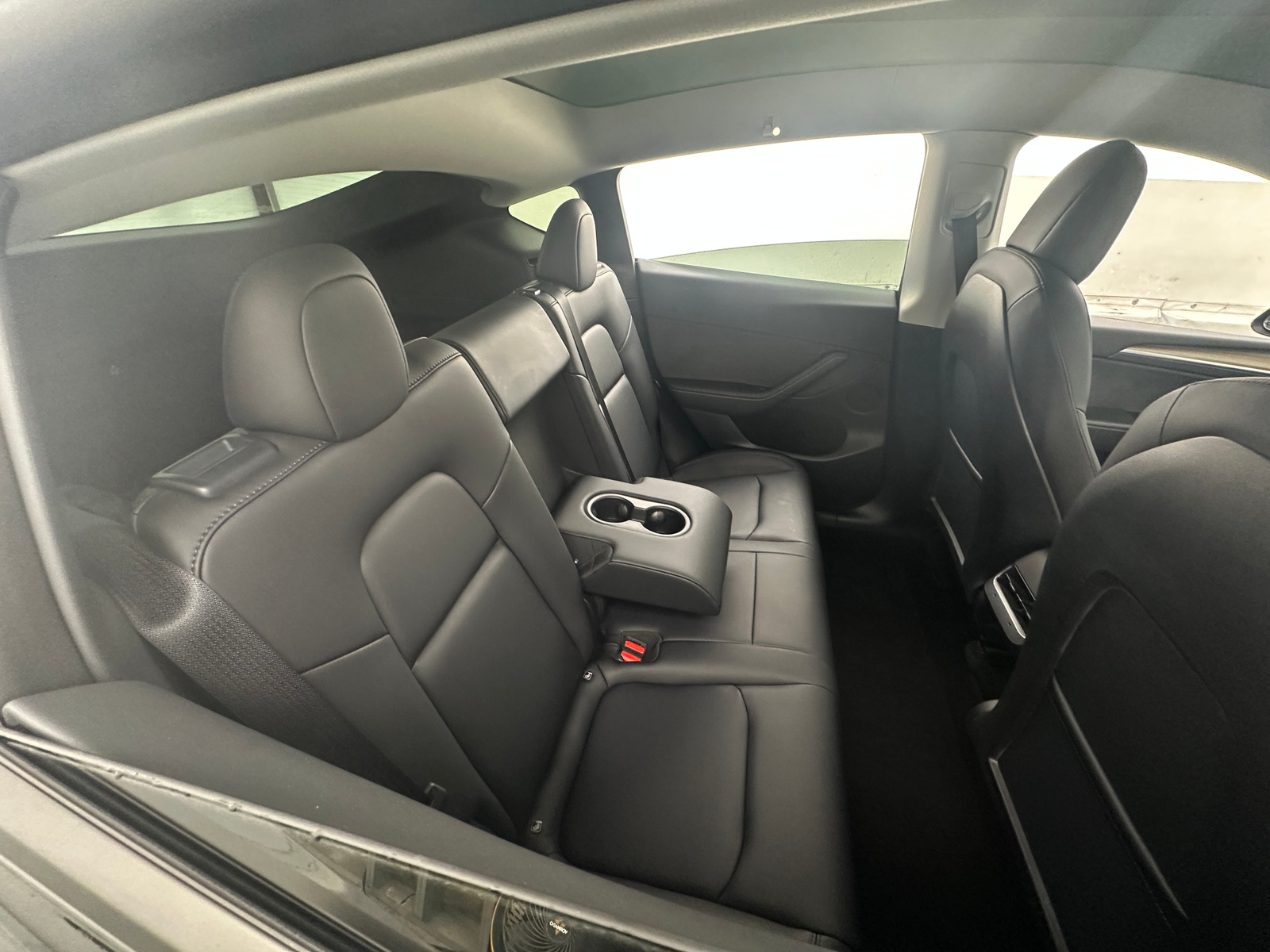 Thumbnail: 2022 Tesla Model Y - 5