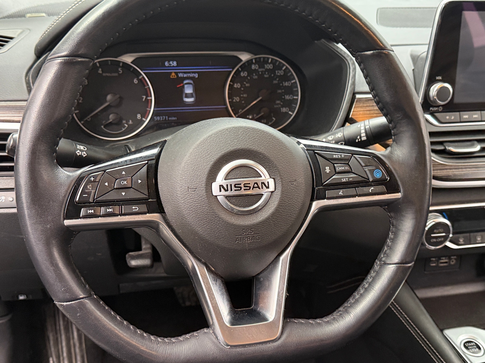 Thumbnail: 2020 Nissan Altima - 4