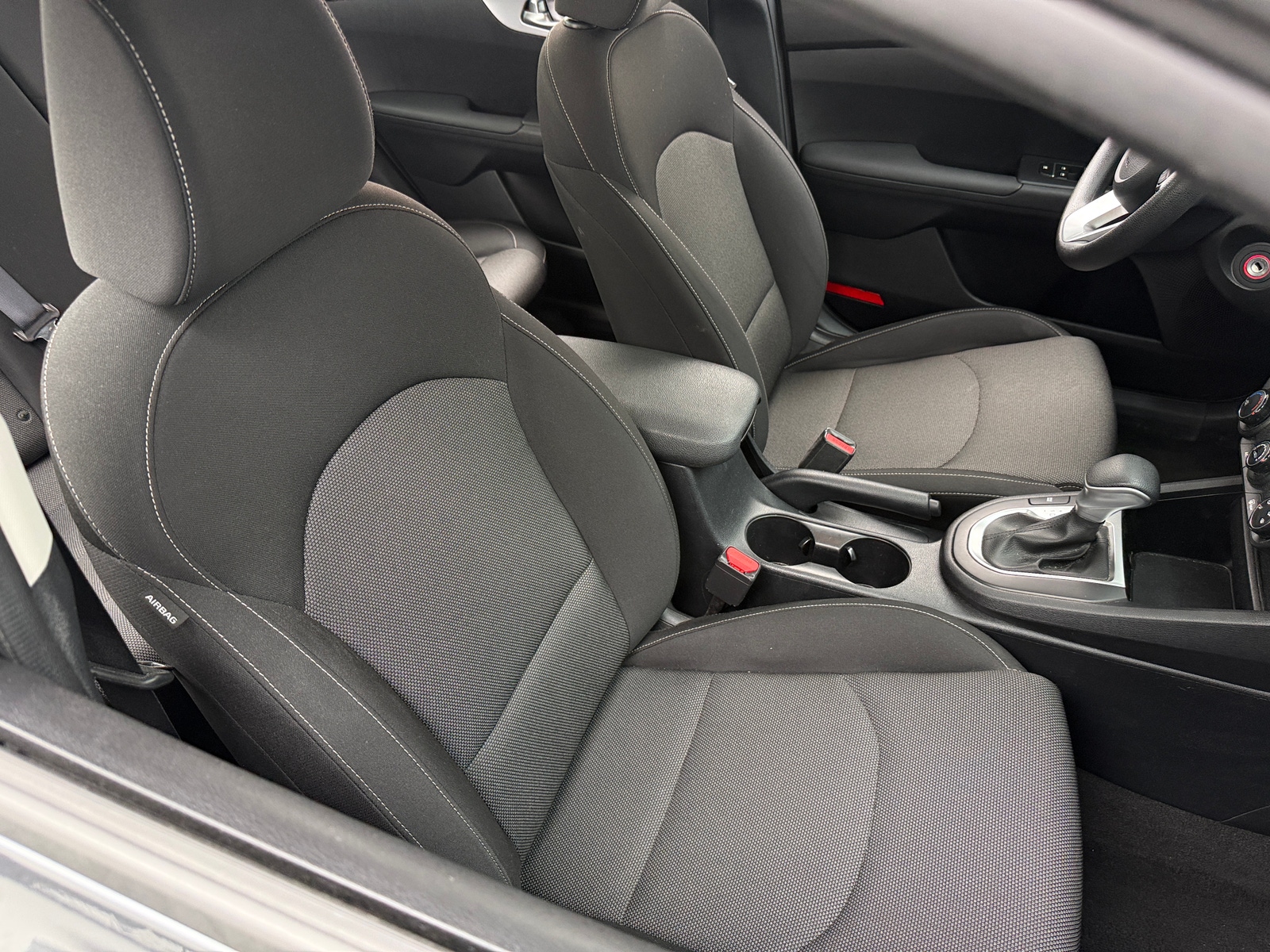 Thumbnail: 2024 Kia Forte - 2