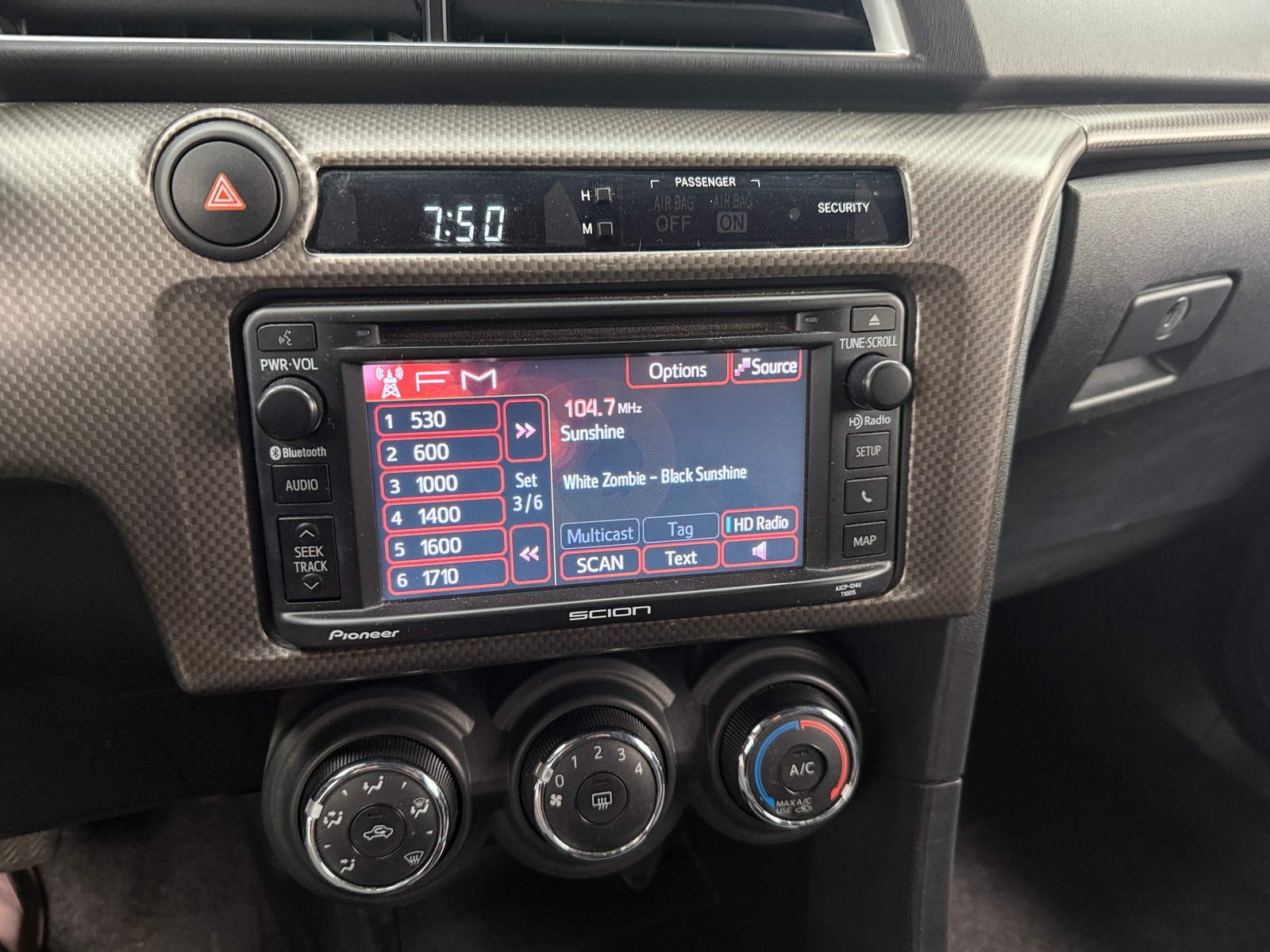 Thumbnail: 2014 Scion tC - 3