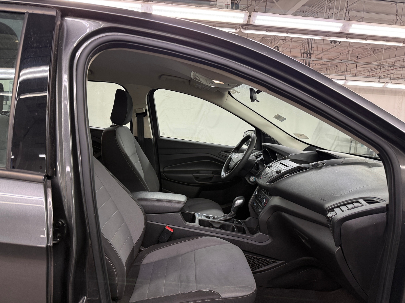 Thumbnail: 2018 Ford Escape - 2