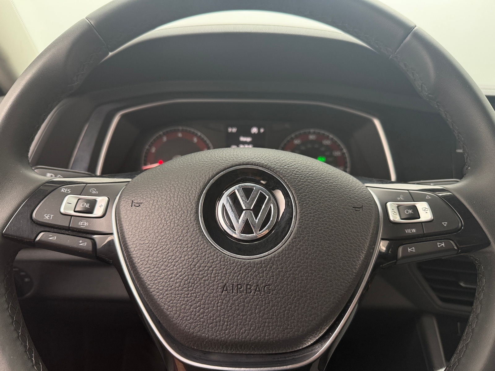 Thumbnail: 2020 Volkswagen Jetta - 4