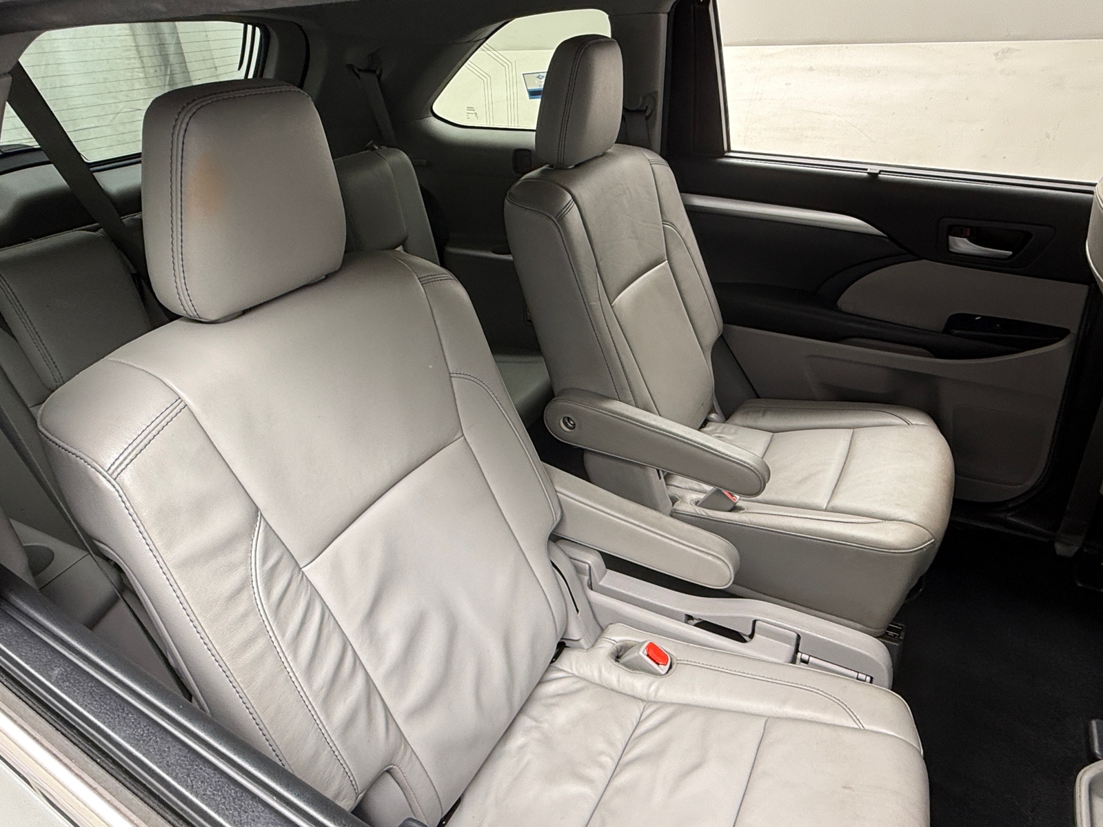 Thumbnail: 2018 Toyota Highlander - 5