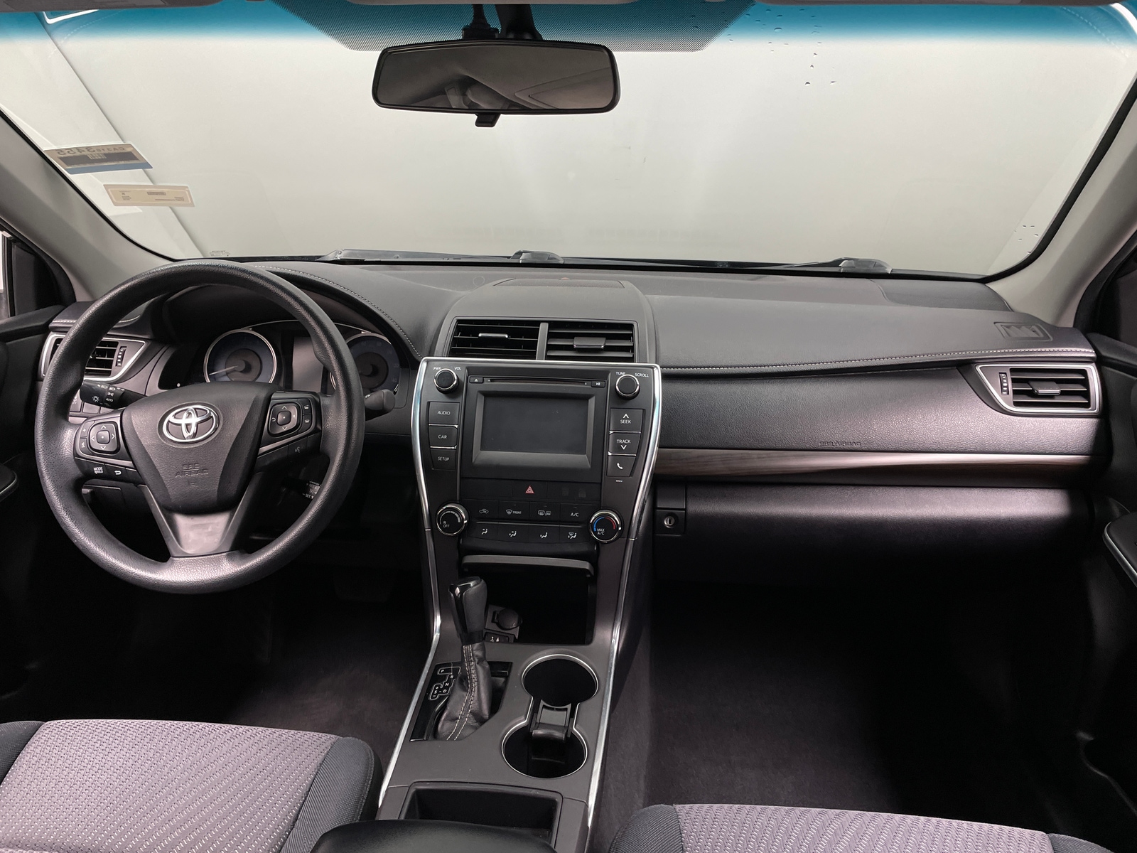 Thumbnail: 2016 Toyota Camry - 3