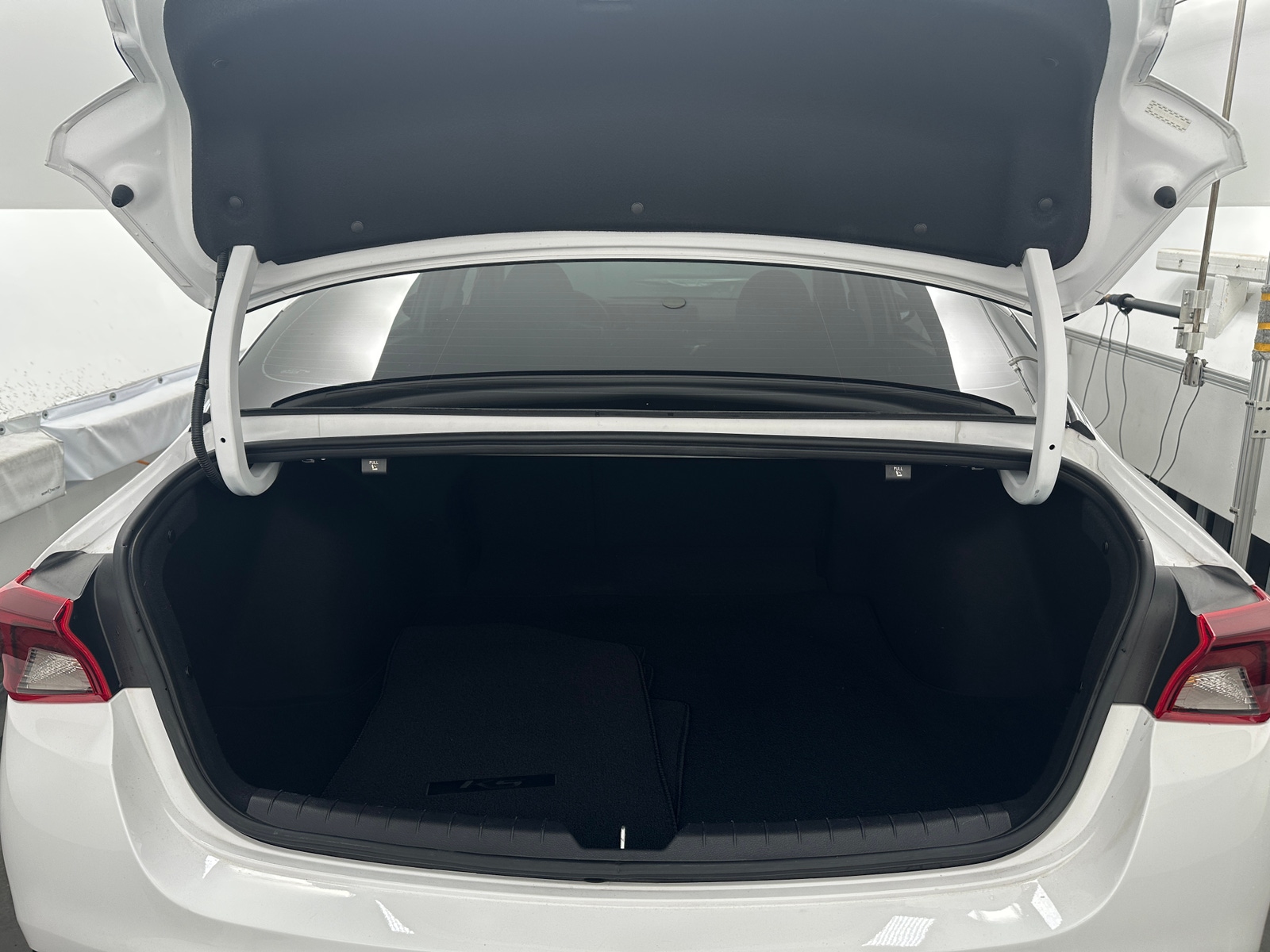 Thumbnail: 2023 Kia K5 - 7