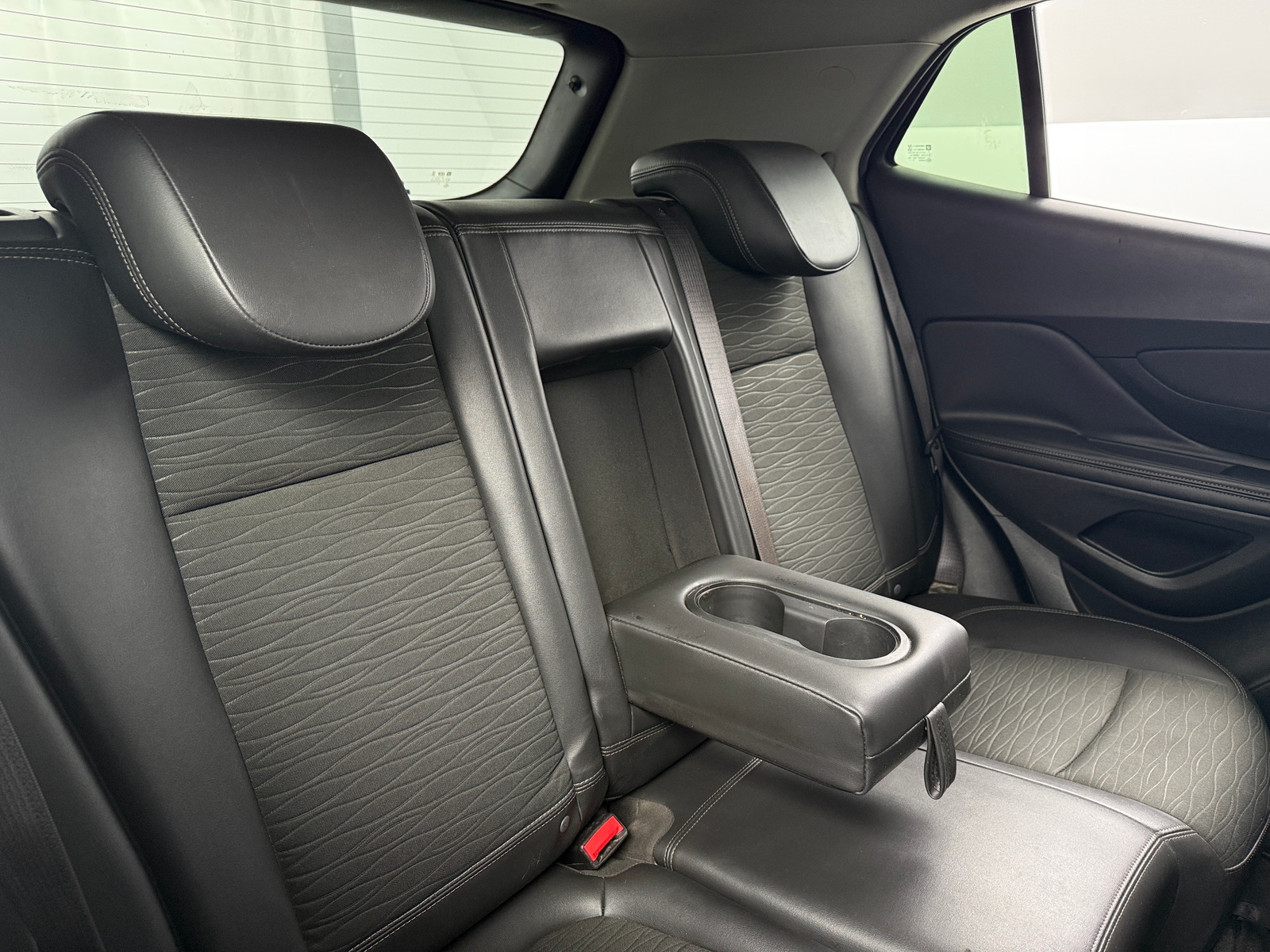 Thumbnail: 2016 Buick Encore - 6