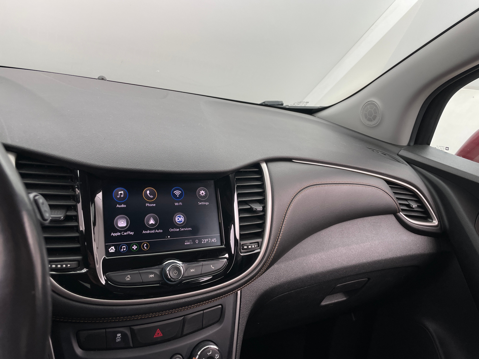 Thumbnail: 2020 Chevrolet Trax - 4