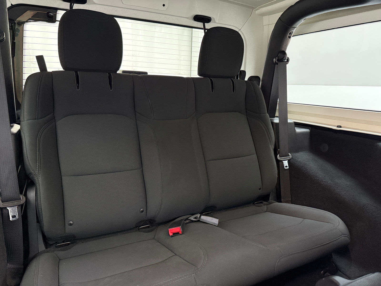 Thumbnail: 2019 Jeep Wrangler - 6