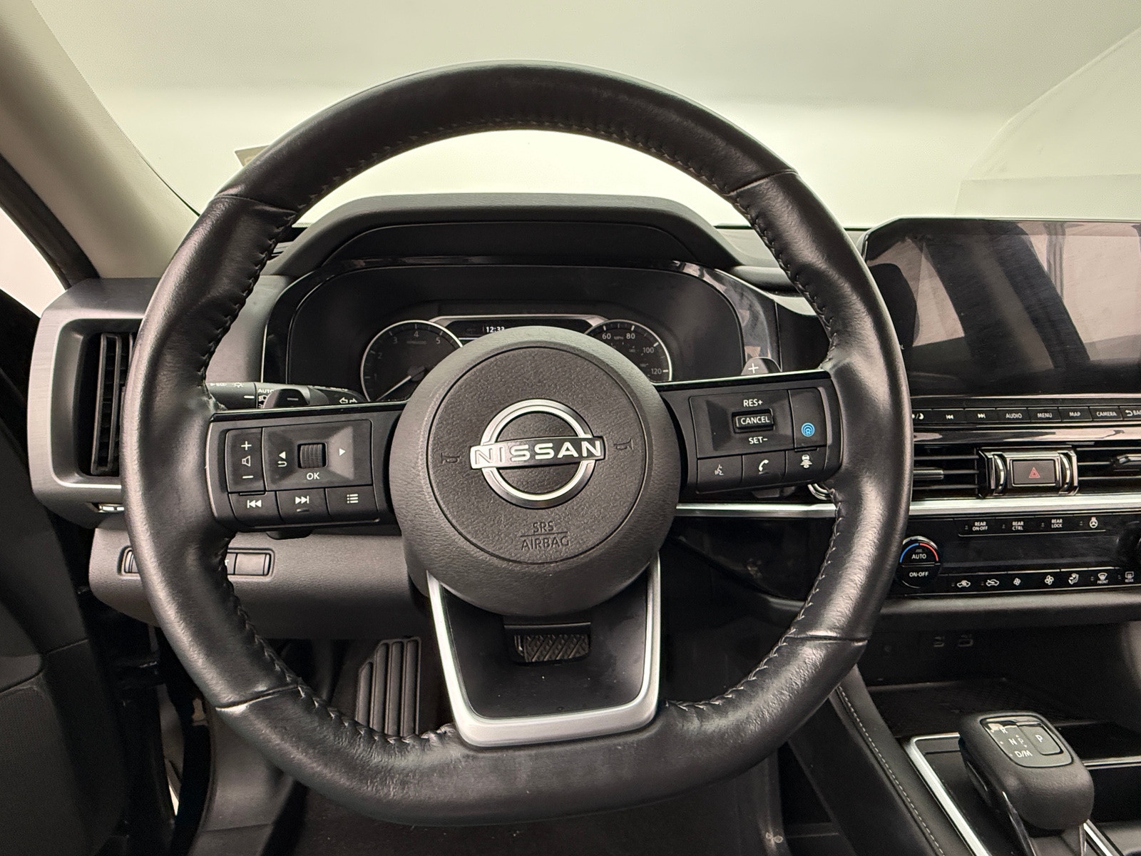 Thumbnail: 2023 Nissan Pathfinder - 4