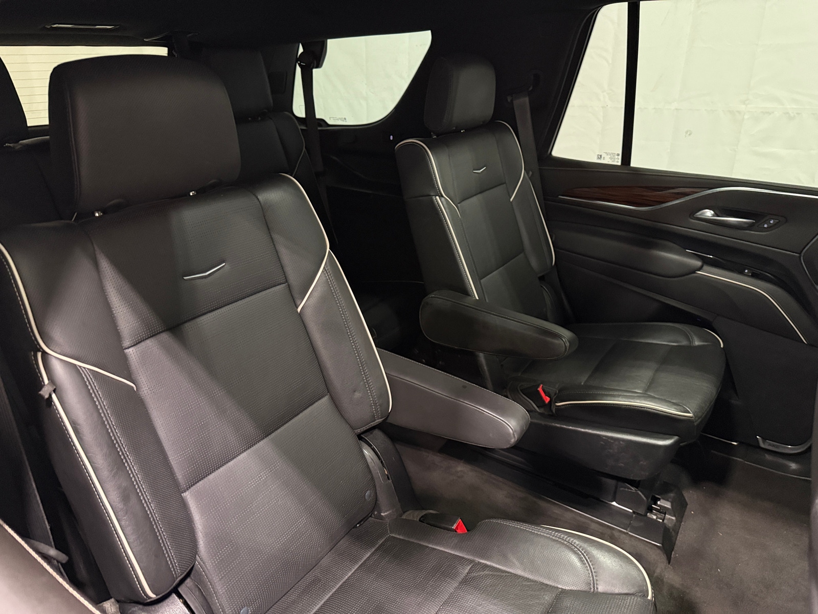 Thumbnail: 2022 Cadillac Escalade - 5