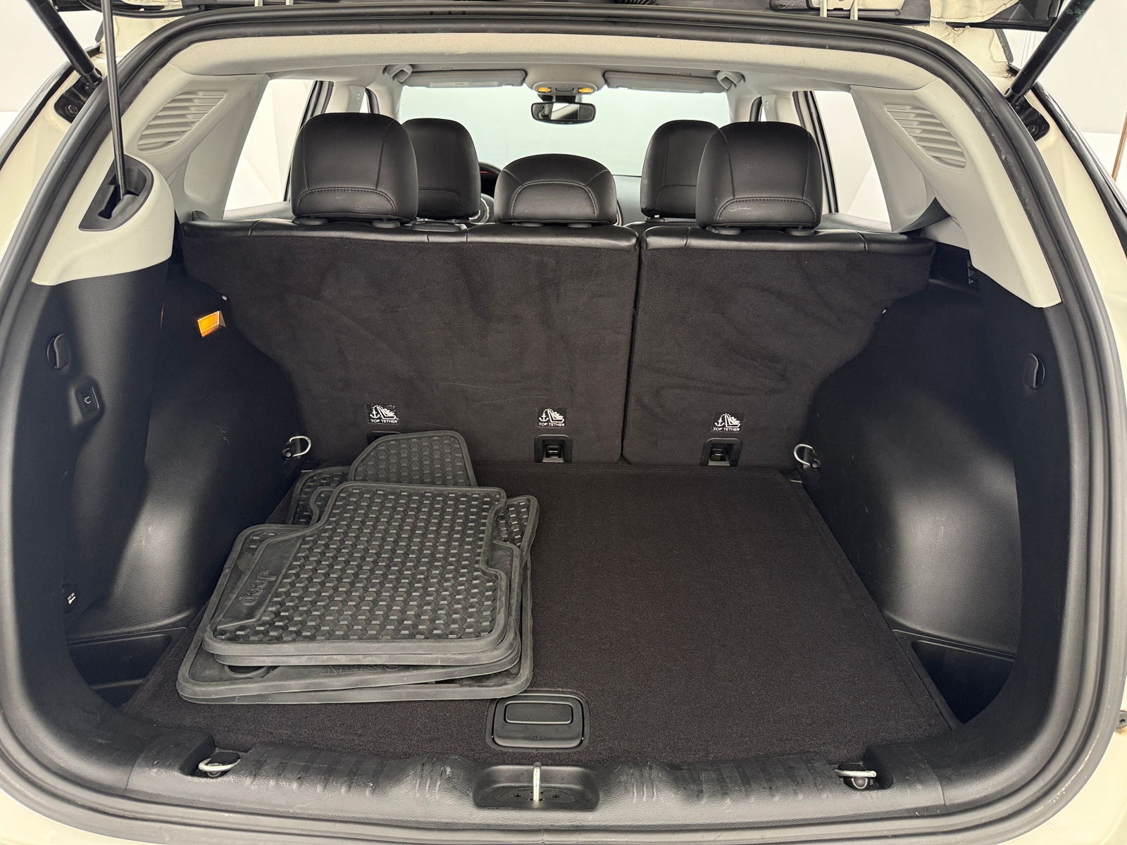 Thumbnail: 2018 Jeep Compass - 6