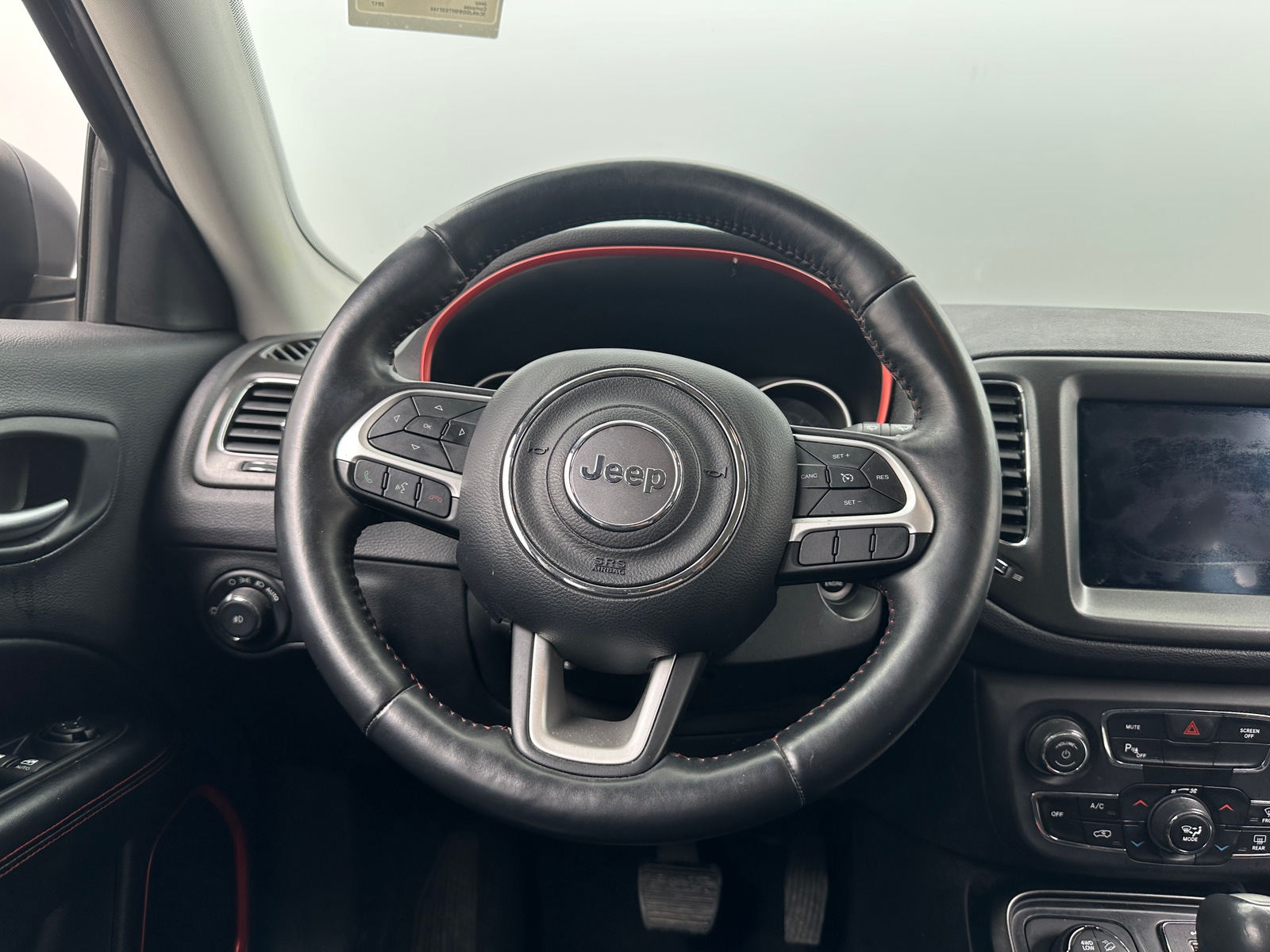 Thumbnail: 2017 Jeep Compass - 4