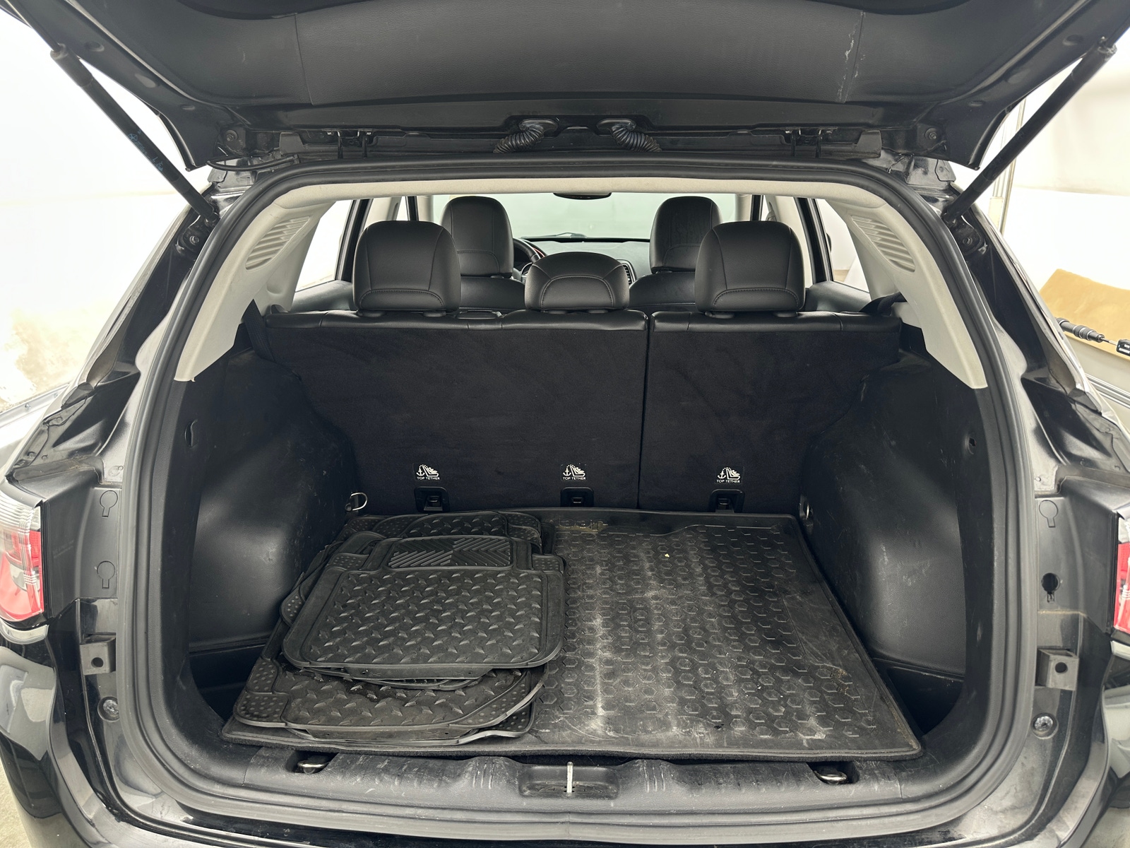 Thumbnail: 2017 Jeep Compass - 6