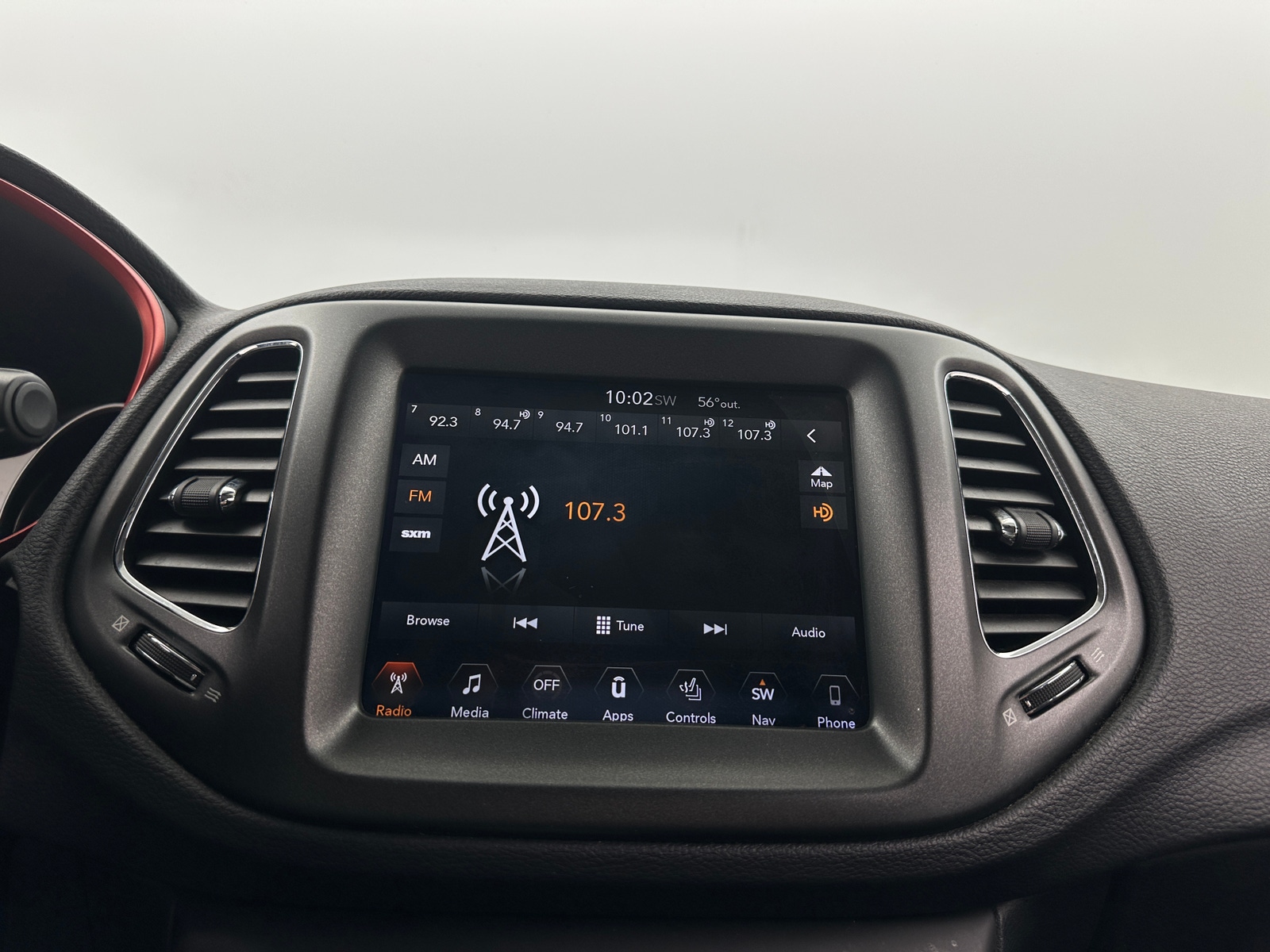 Thumbnail: 2017 Jeep Compass - 3