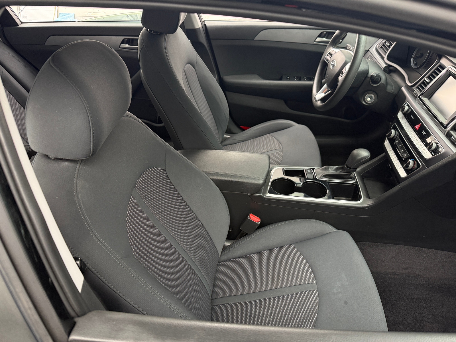 Thumbnail: 2019 Hyundai Sonata - 2