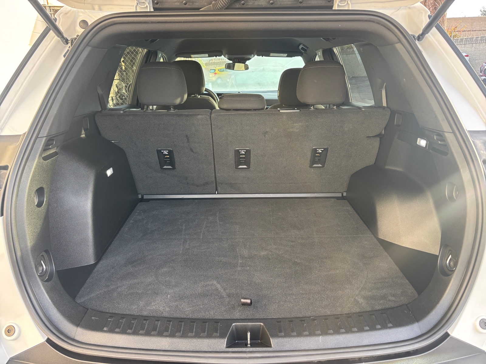 Thumbnail: 2025 Chevrolet Equinox - 6