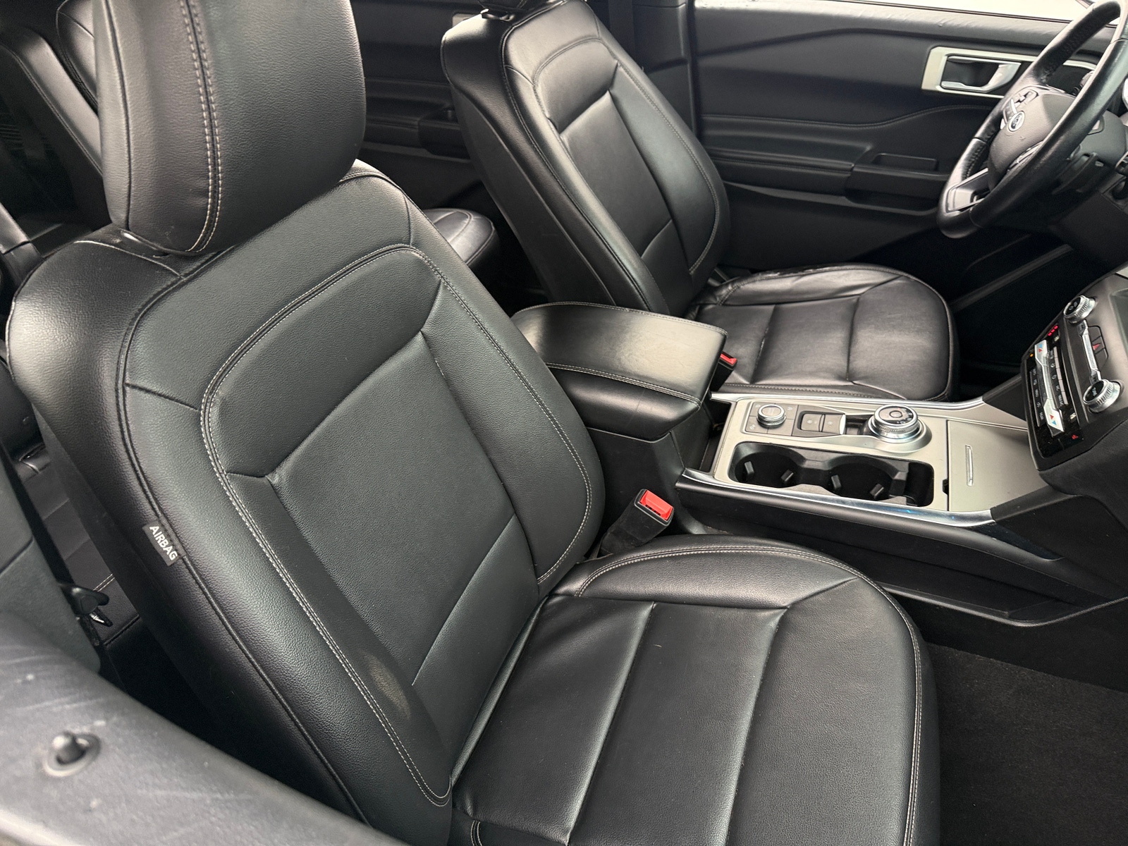 Thumbnail: 2020 Ford Explorer - 2