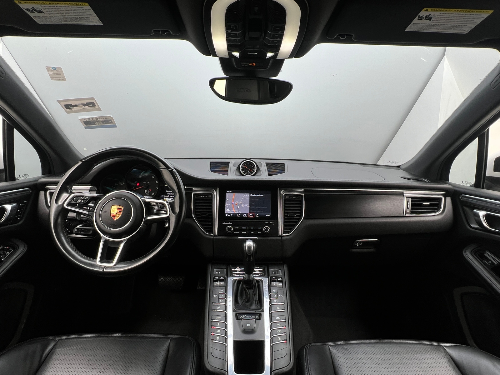 Thumbnail: 2018 Porsche Macan - 2