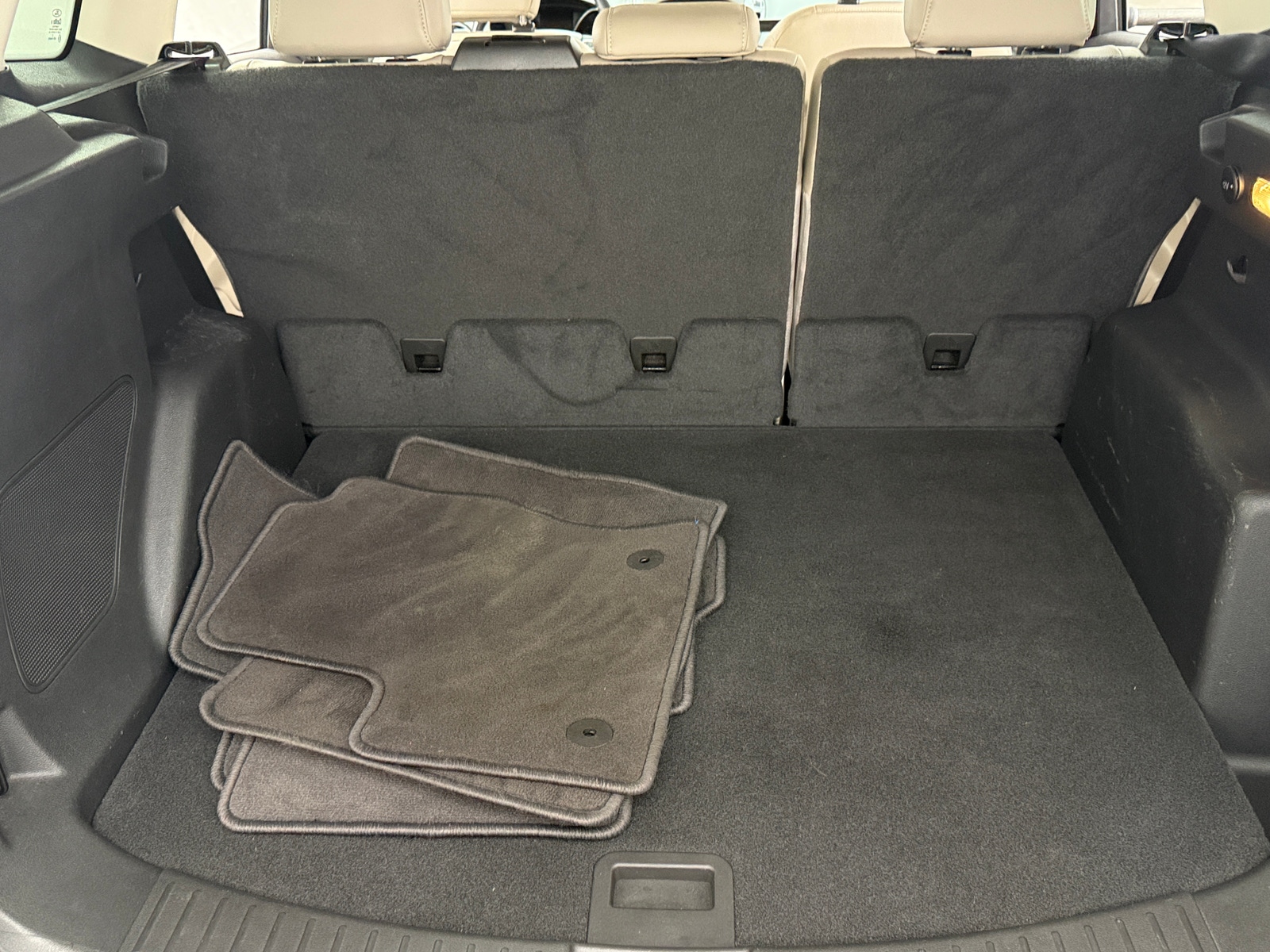 Thumbnail: 2019 Ford Escape - 6