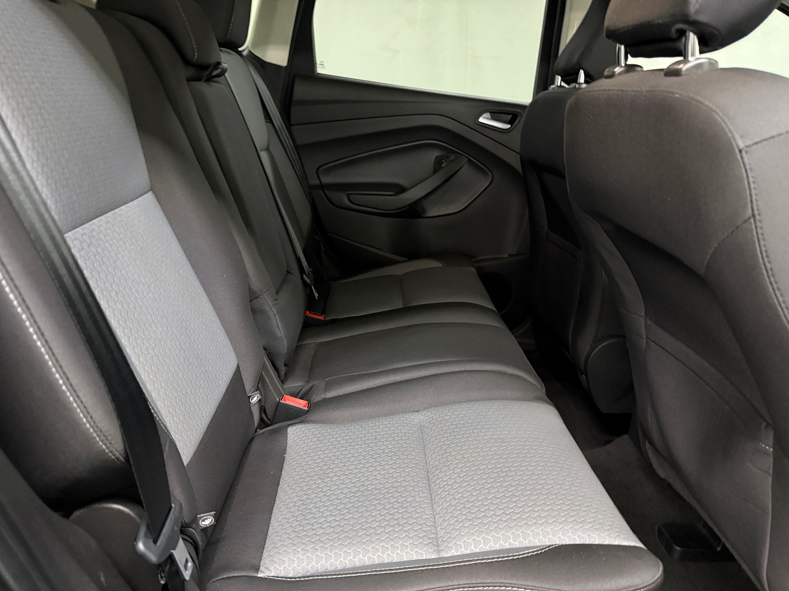 Thumbnail: 2019 Ford Escape - 6