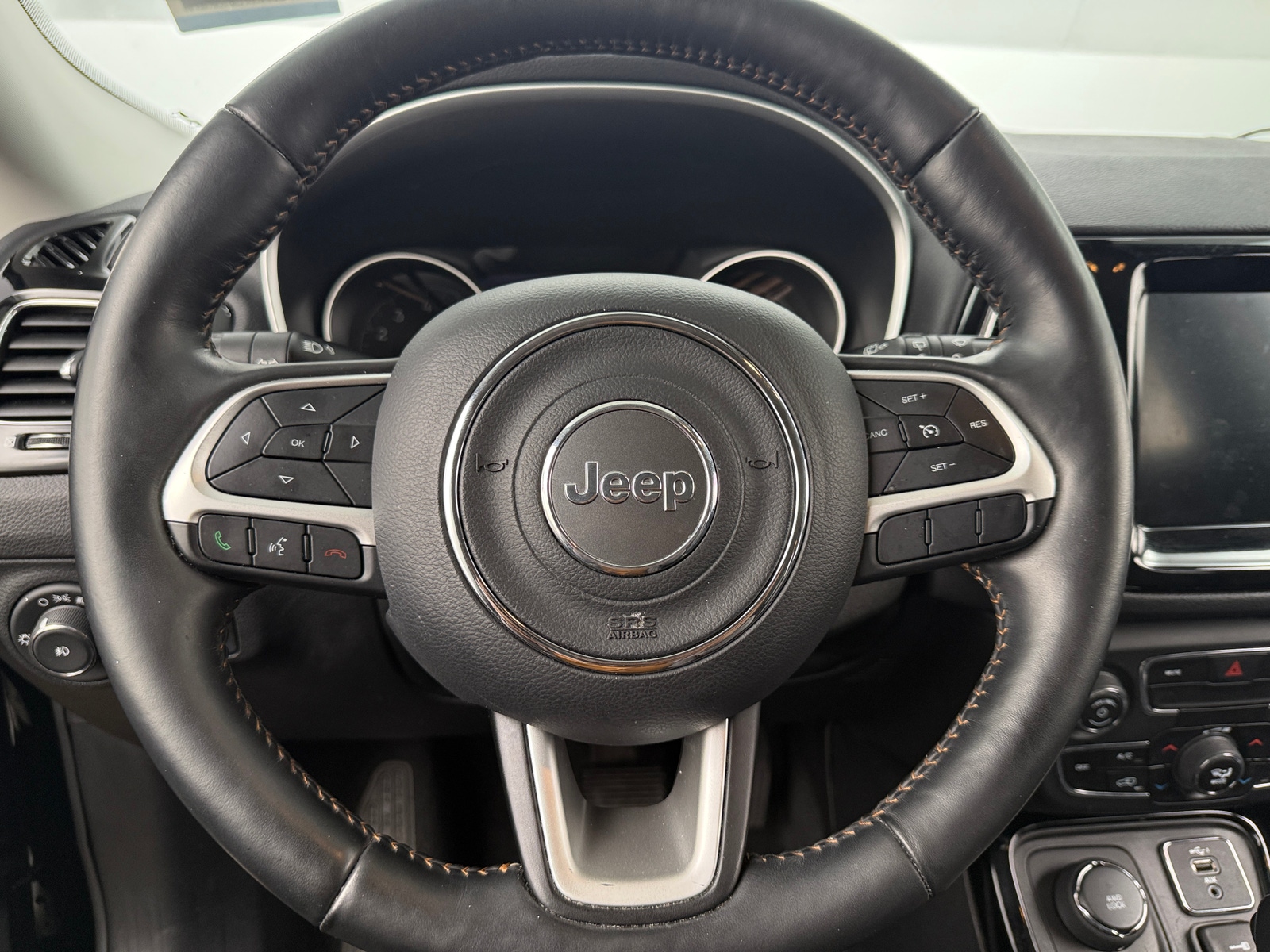 Thumbnail: 2019 Jeep Compass - 4