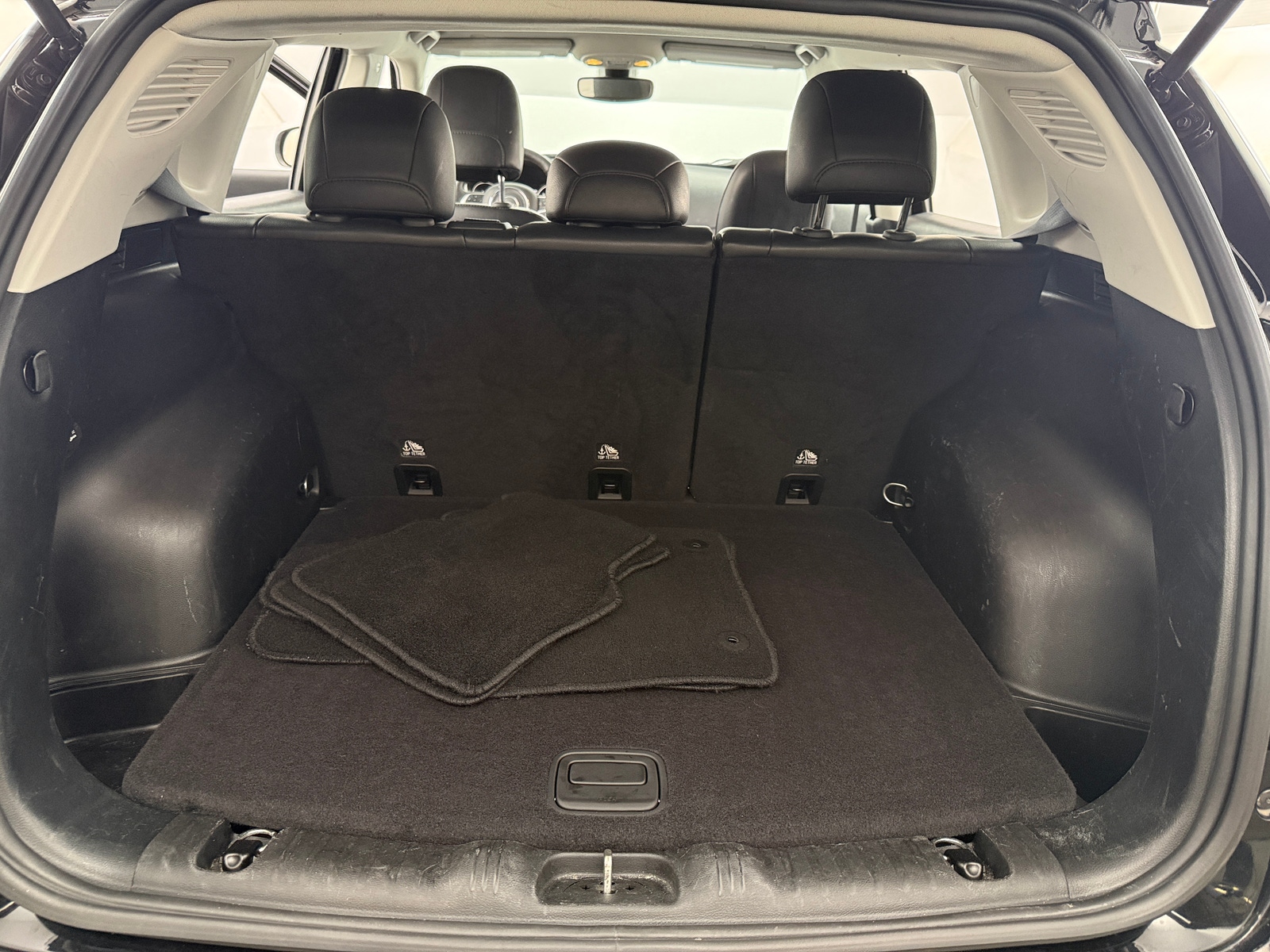 Thumbnail: 2019 Jeep Compass - 6