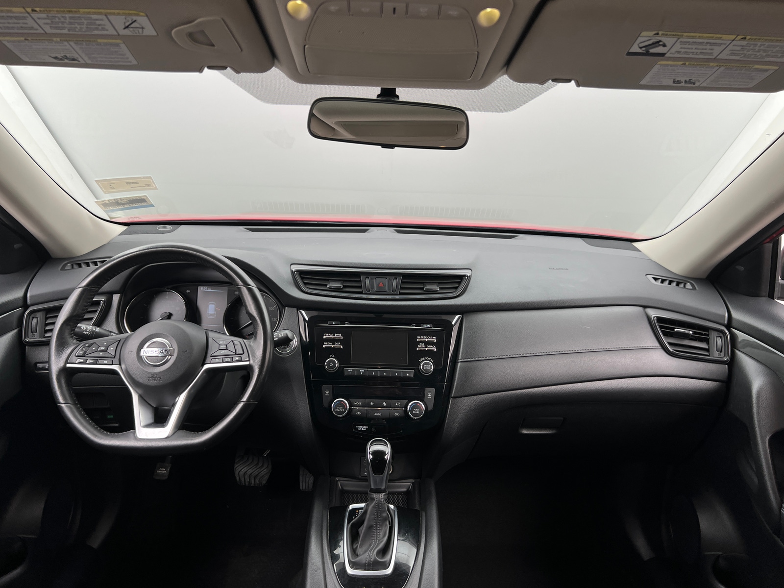 Thumbnail: 2017 Nissan Rogue - 3