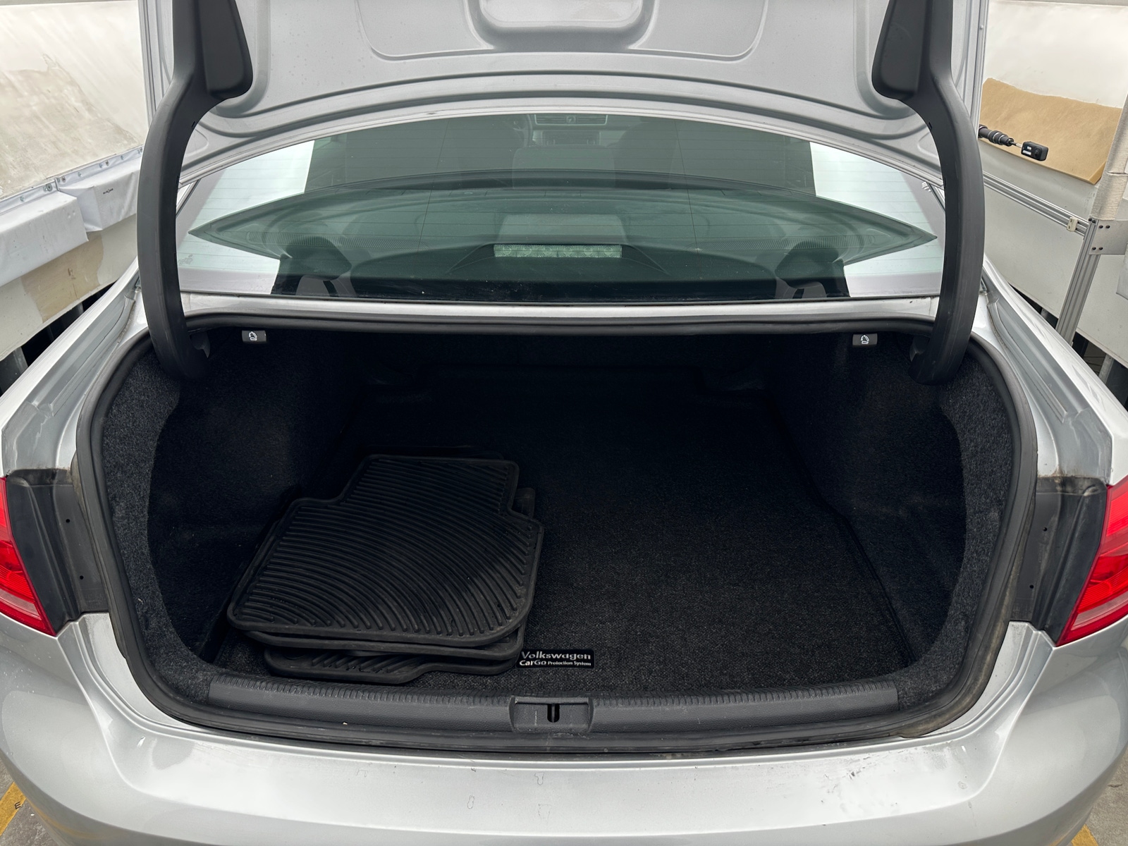 Thumbnail: 2014 Volkswagen Passat - 7