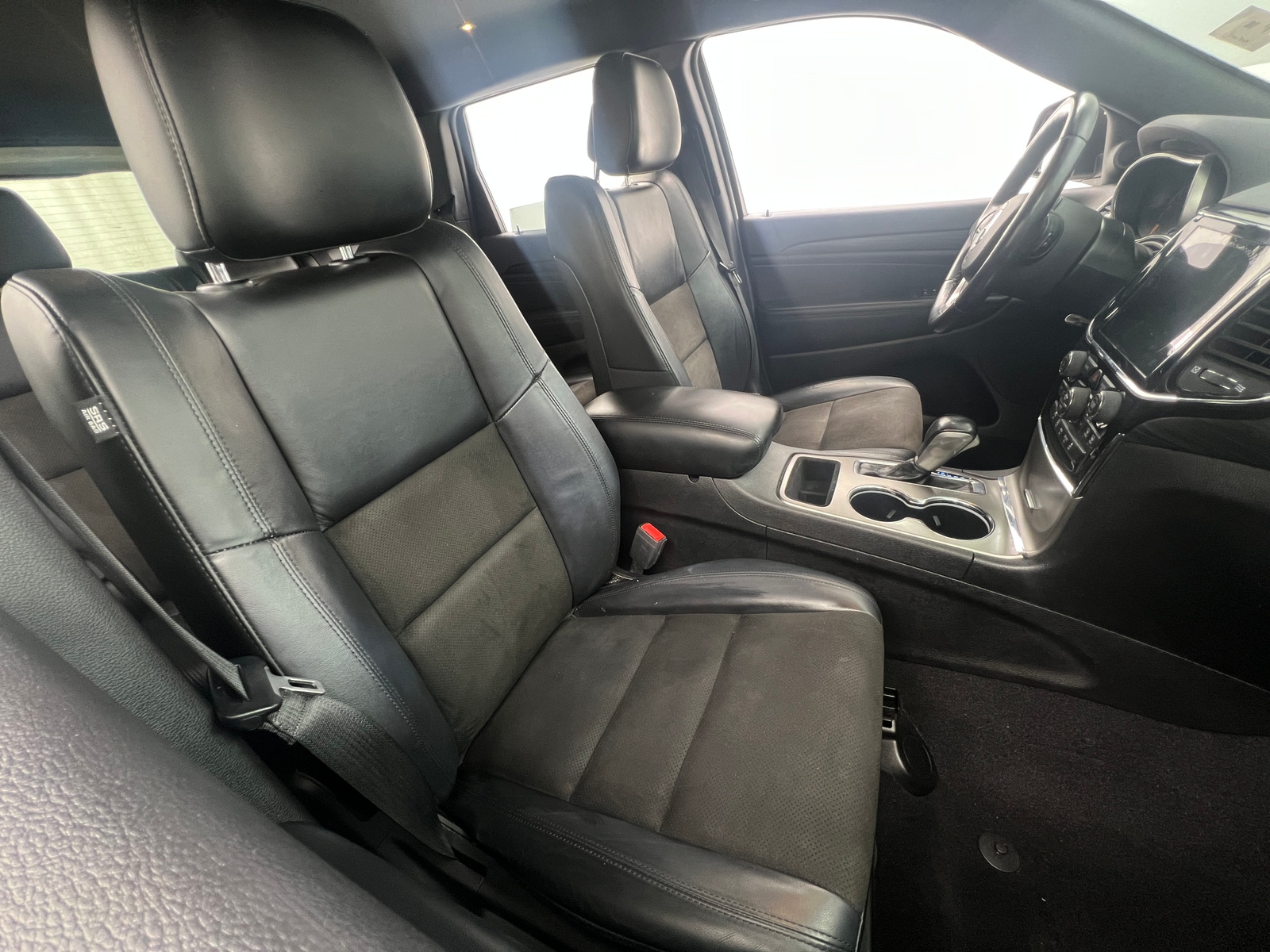 Thumbnail: 2021 Jeep Grand Cherokee - 2