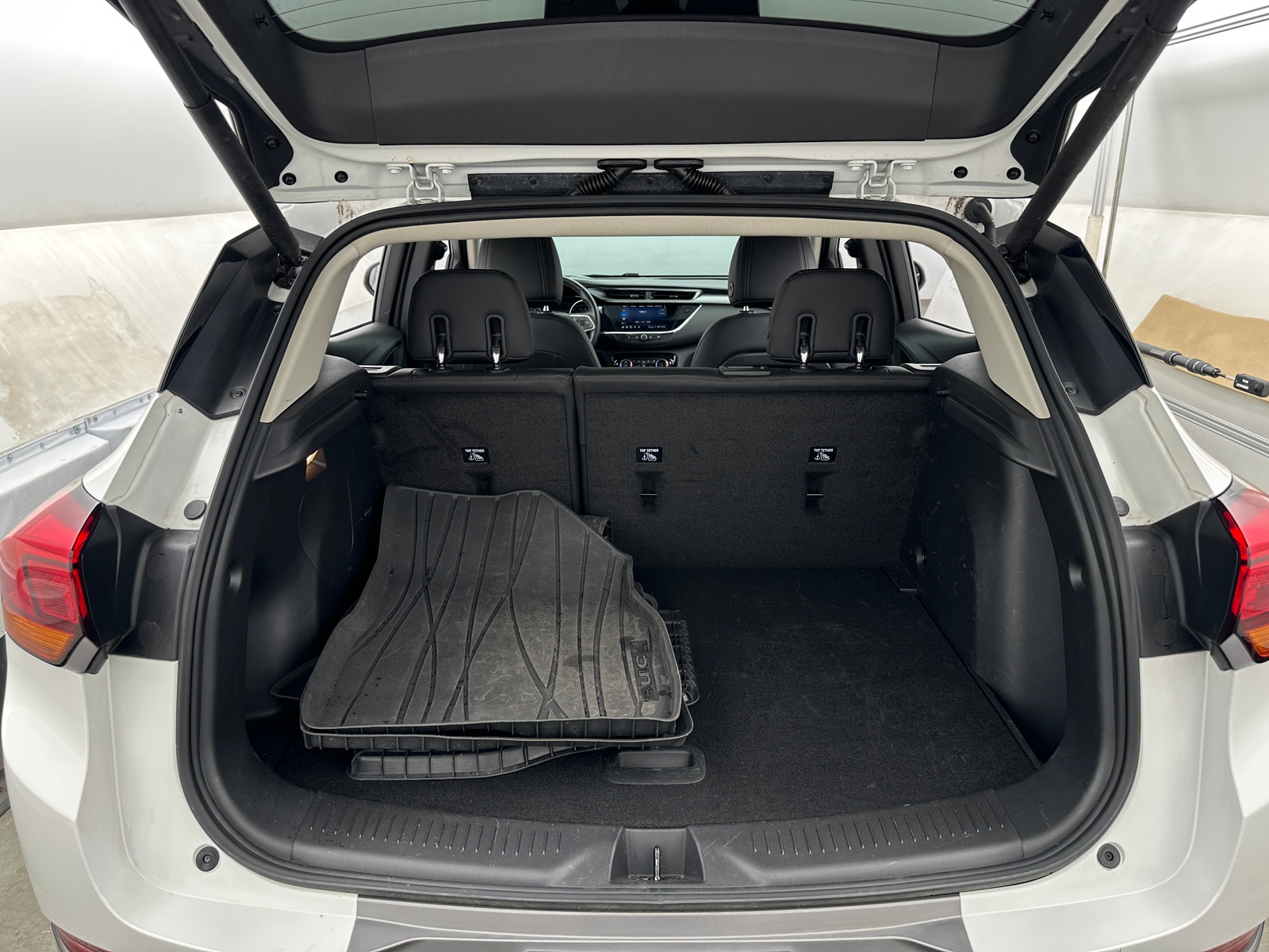 Thumbnail: 2023 Buick Encore GX - 6