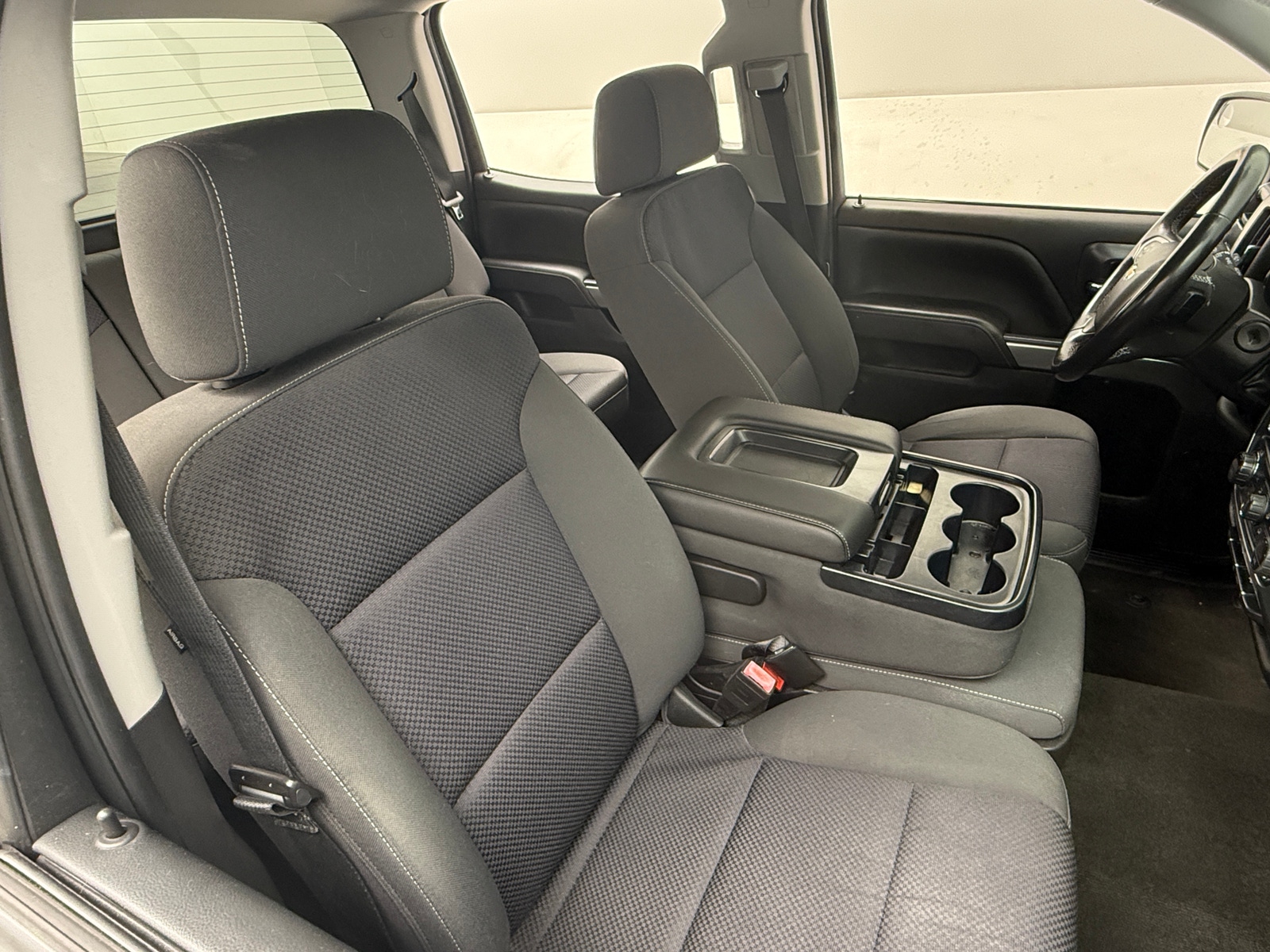 Thumbnail: 2018 Chevrolet Silverado 1500 - 2