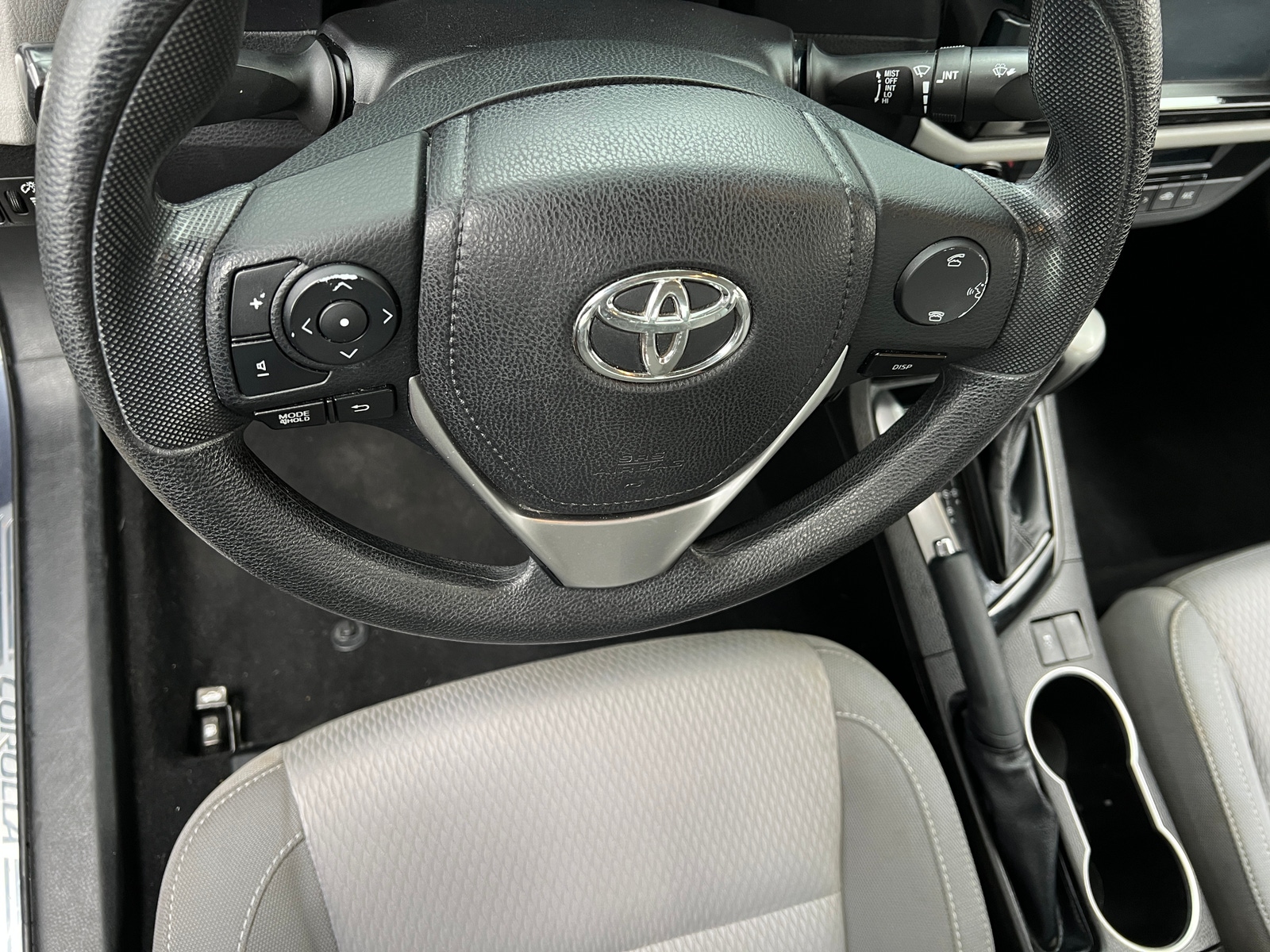 Thumbnail: 2015 Toyota Corolla - 5