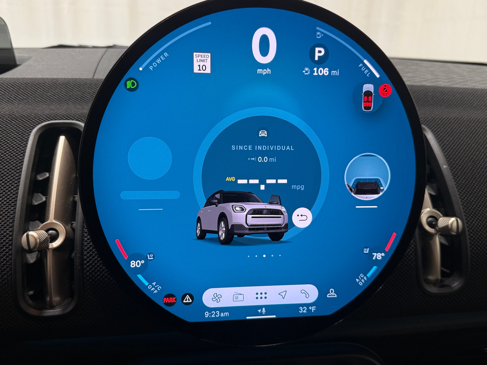 Thumbnail: 2025 MINI Cooper Countryman - 4