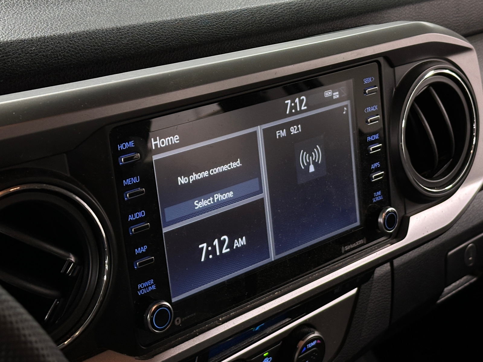 Thumbnail: 2023 Toyota Tacoma - 4