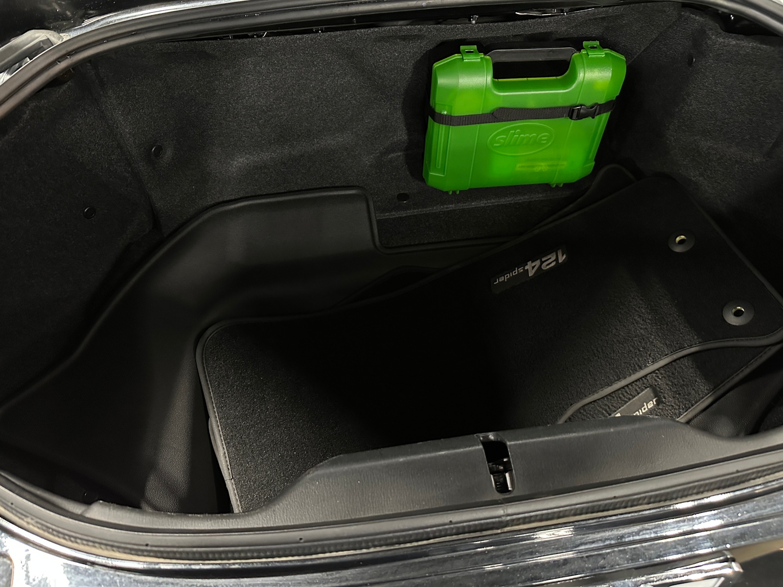 Thumbnail: 2020 Fiat 124 Spider - 6