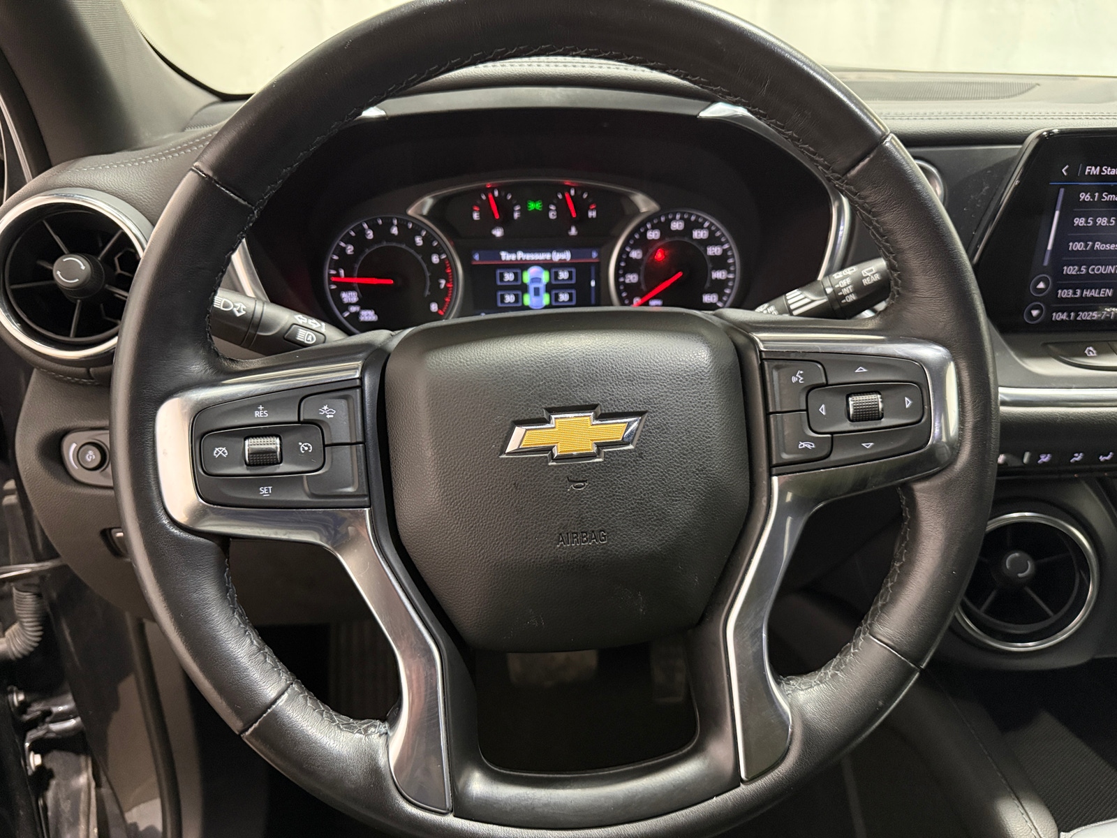 Thumbnail: 2022 Chevrolet Blazer - 4