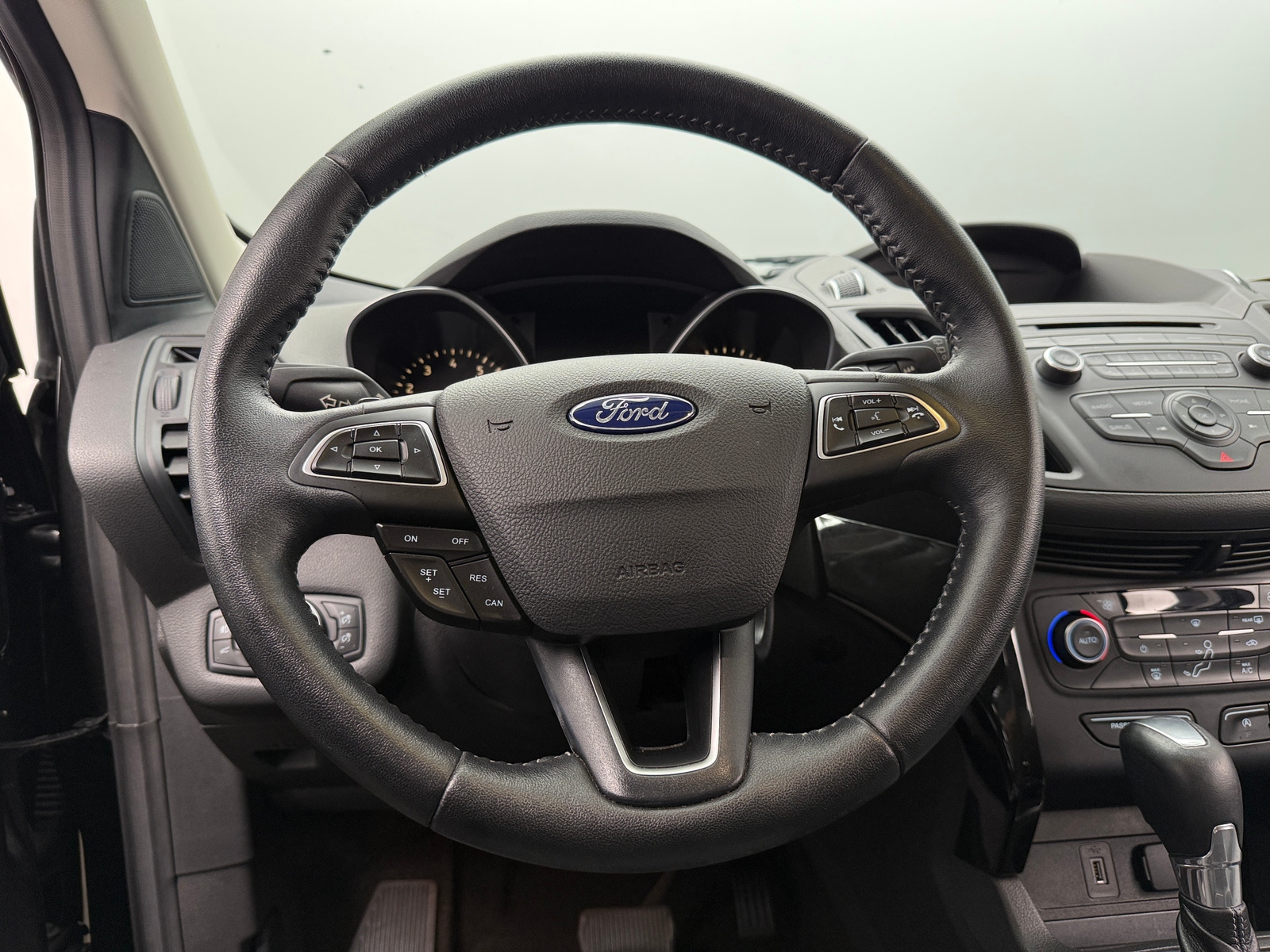 Thumbnail: 2017 Ford Escape - 5