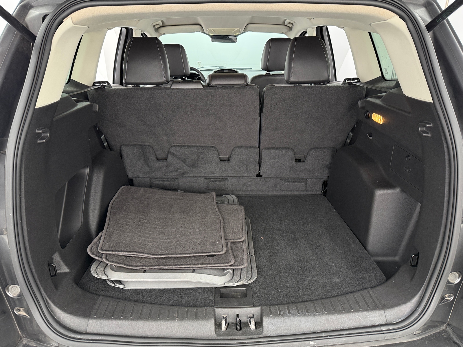 Thumbnail: 2017 Ford Escape - 7