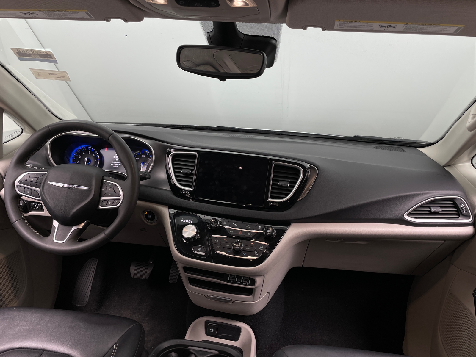 Thumbnail: 2024 Chrysler Pacifica - 2