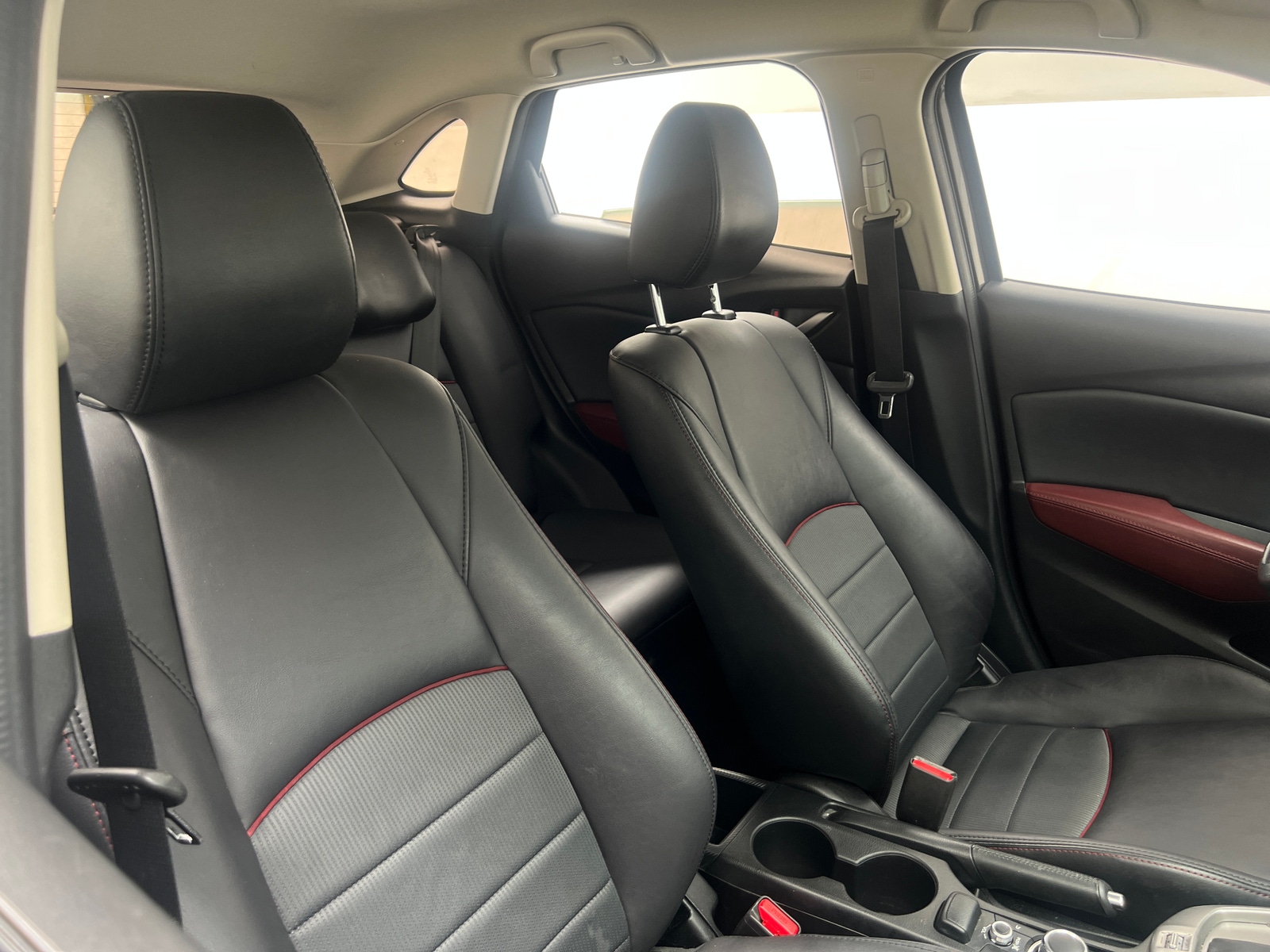 Thumbnail: 2018 Mazda CX-3 - 2