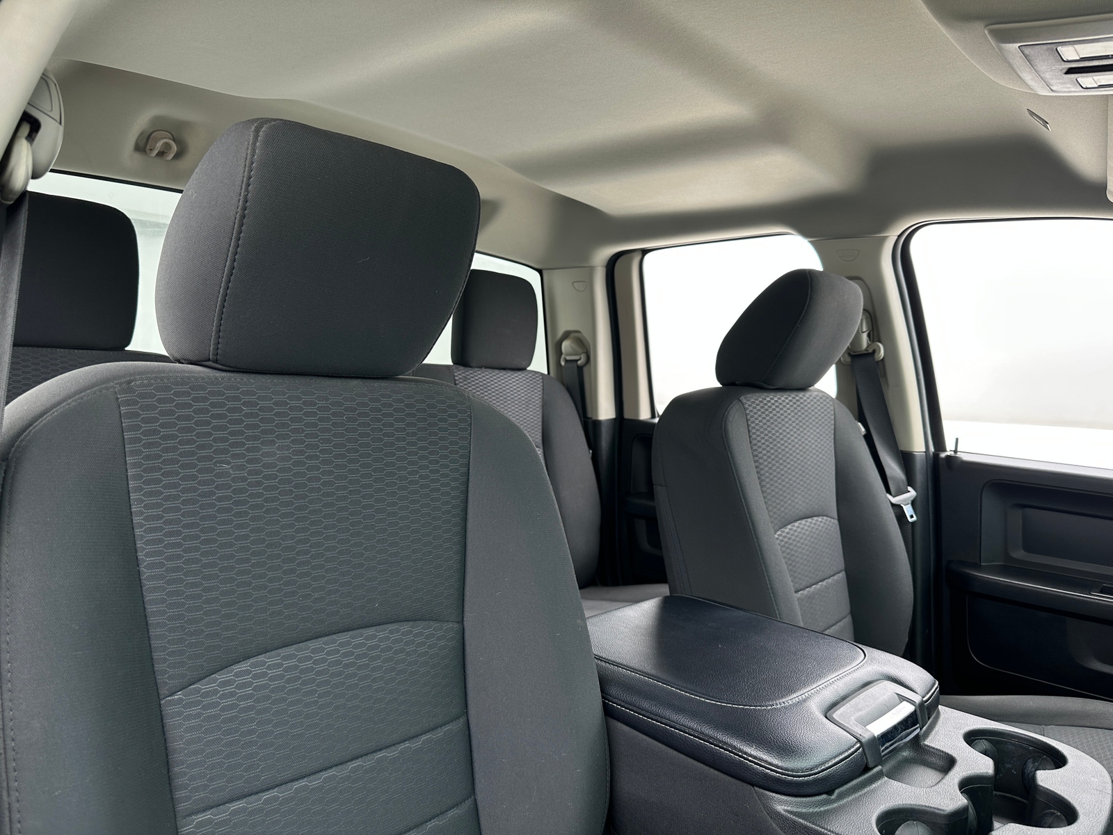 Thumbnail: 2019 RAM 1500 Classic - 2