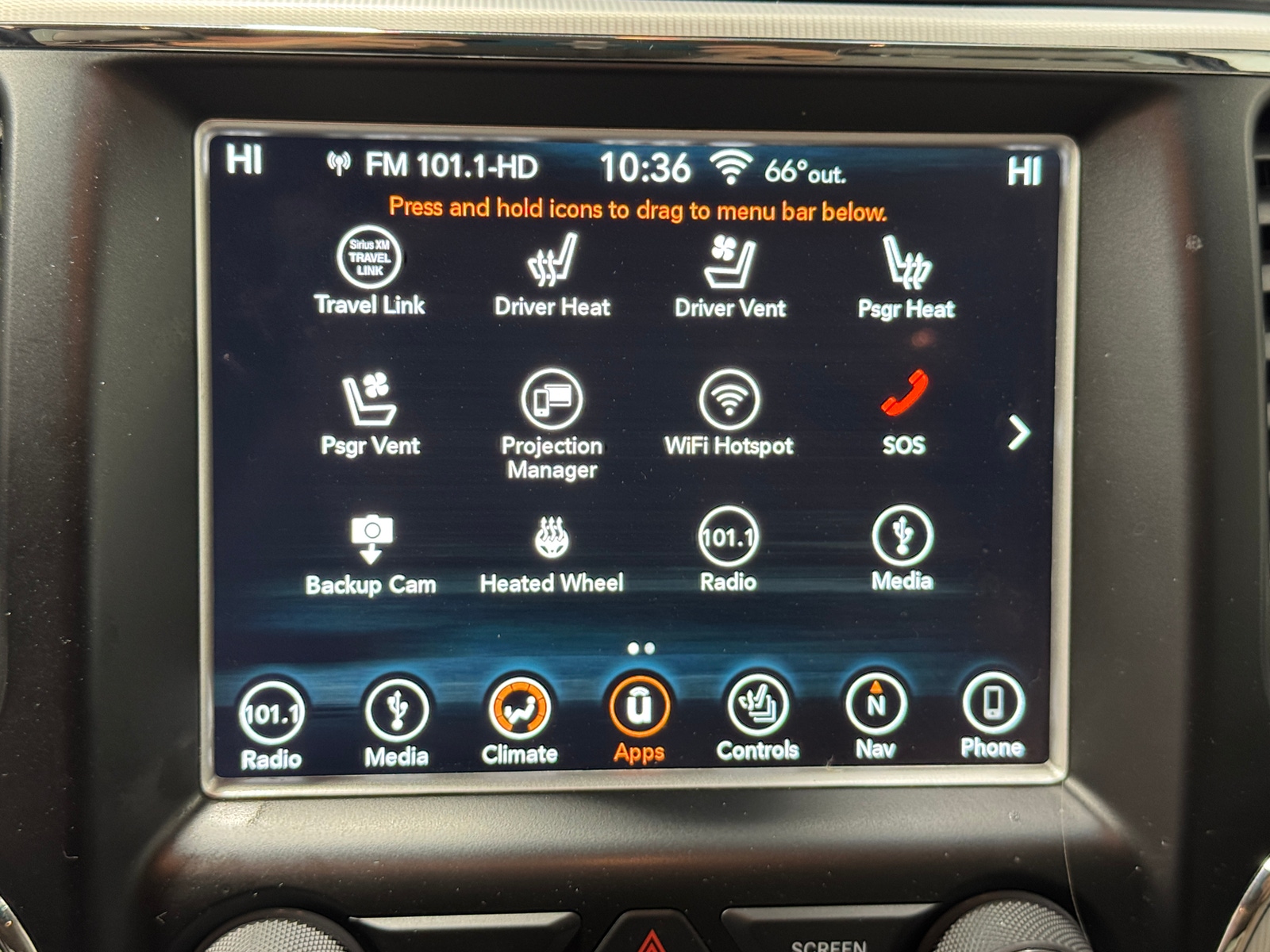 Thumbnail: 2018 Jeep Grand Cherokee - 3