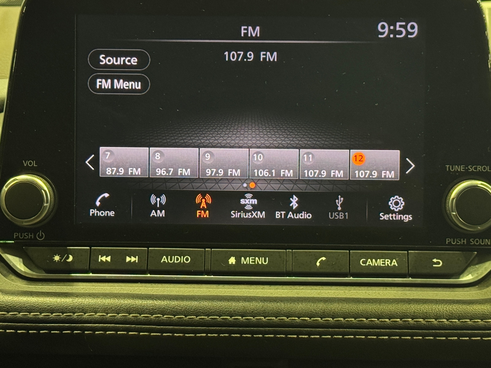 Thumbnail: 2023 Nissan Rogue - 4