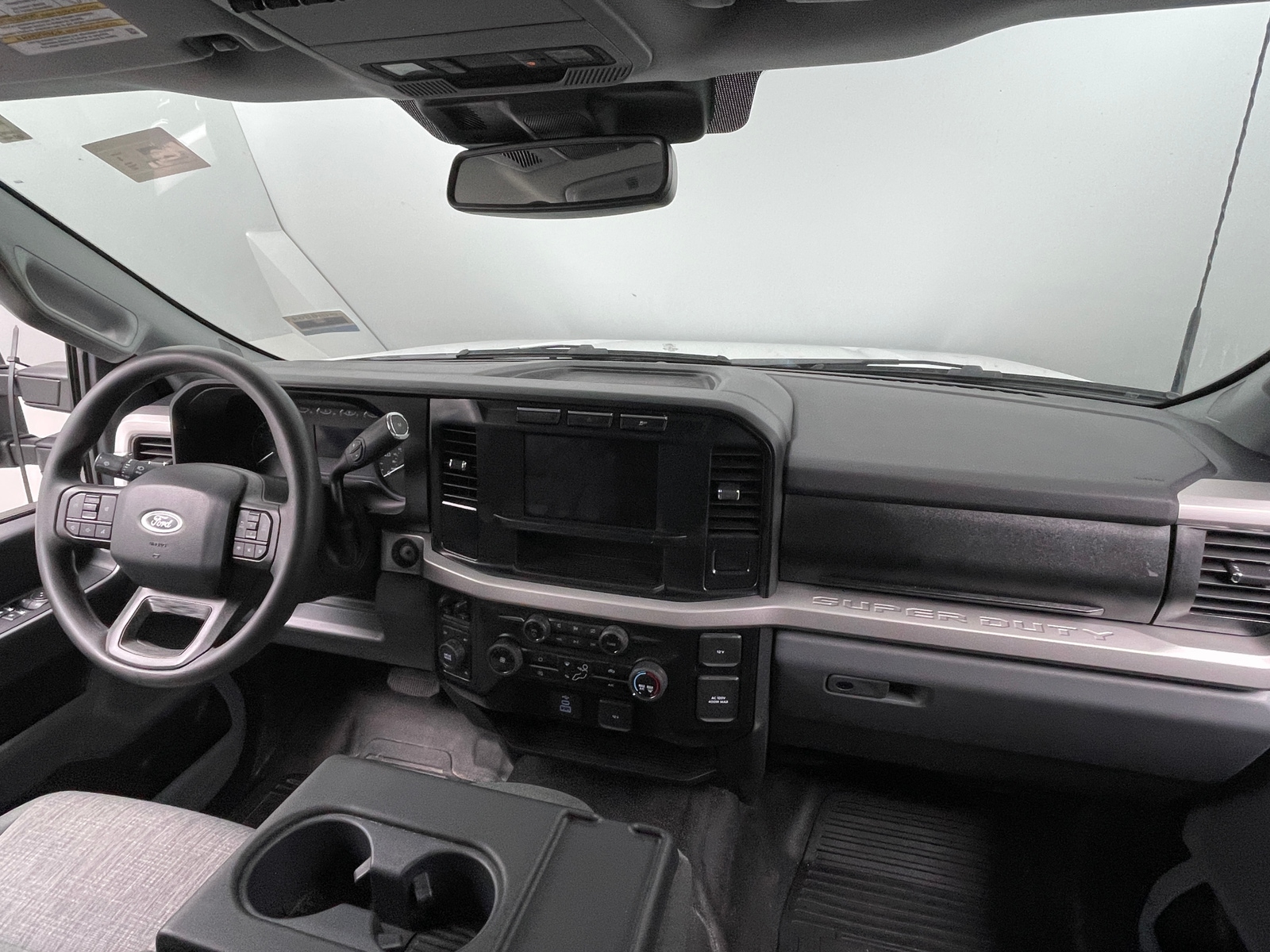 Thumbnail: 2023 Ford Econoline - 3