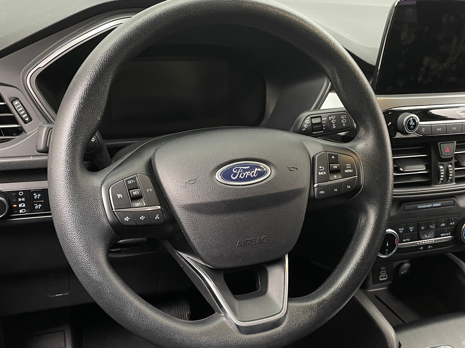 Thumbnail: 2025 Ford Escape - 5